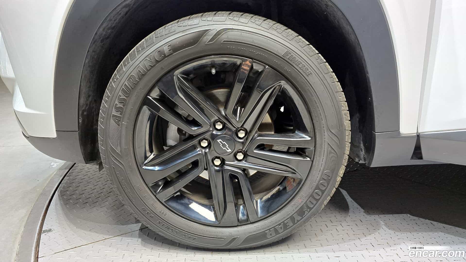 Trax Chevrolet 2023.9-OUTER-005