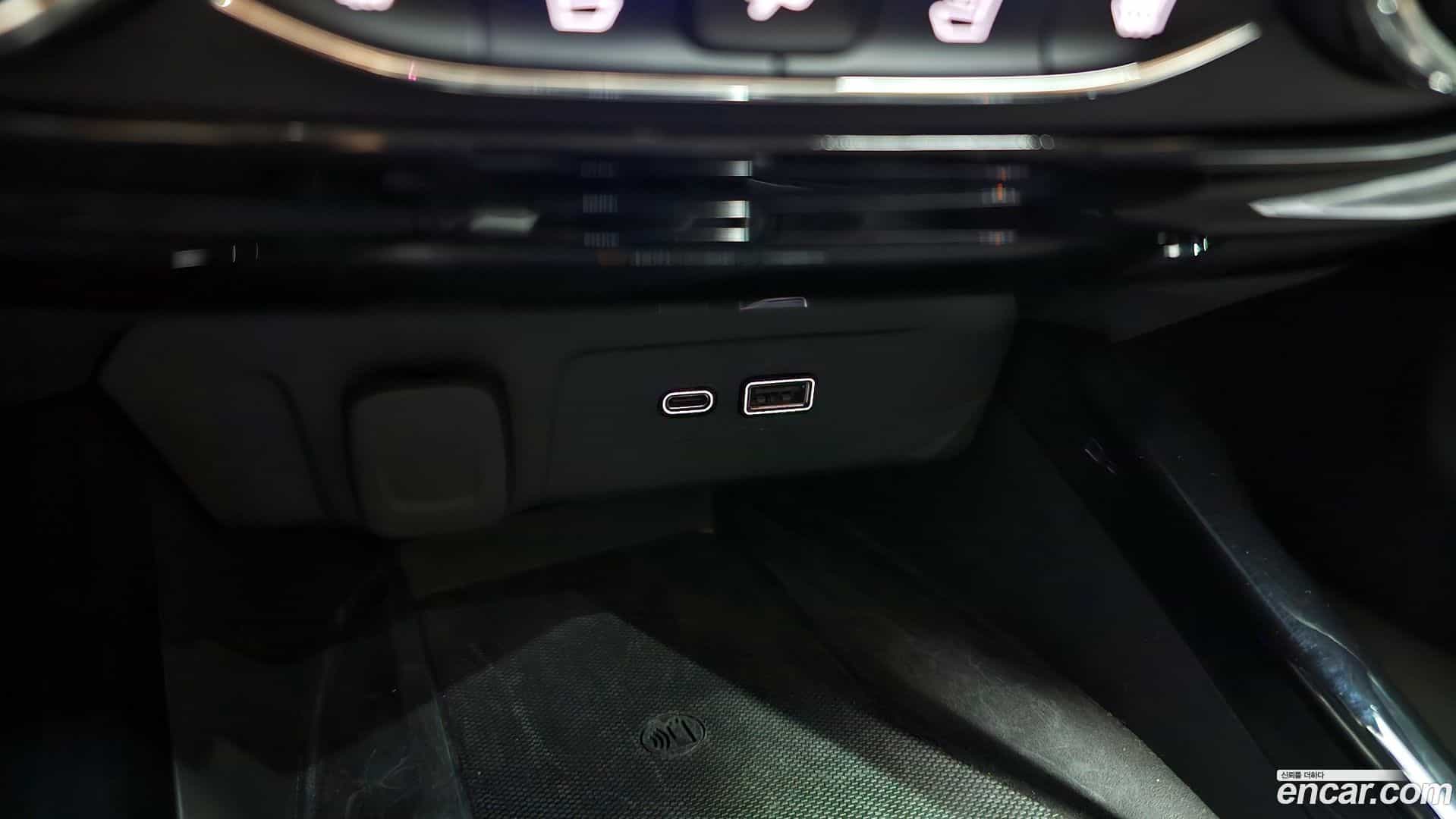 Trax Chevrolet 2023.9-OPTION-044