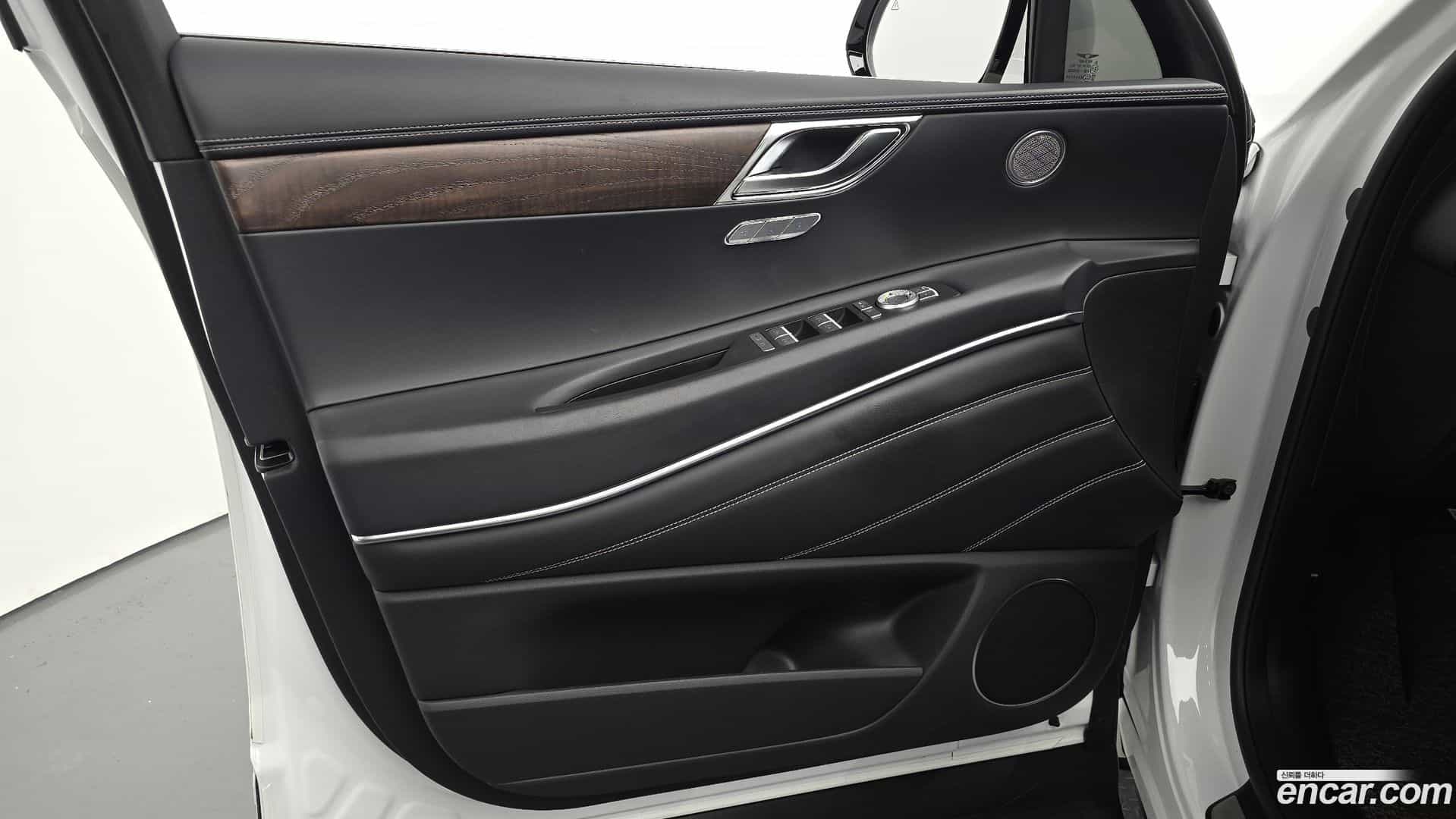 GV80 Genesis 2024.1-INNER-034