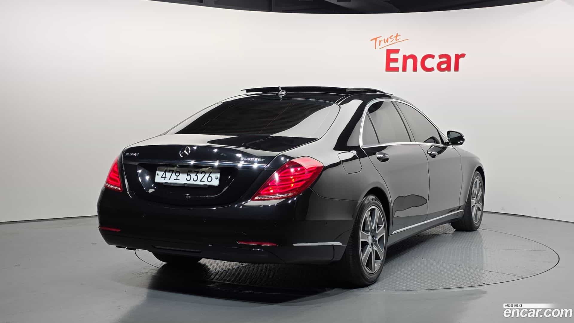 S-Class Mercedes-Benz 2013.10-OUTER-002