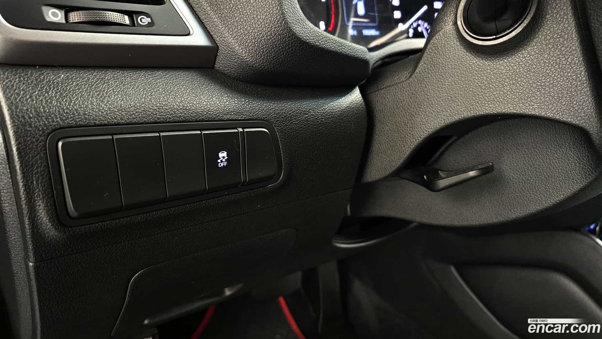 Tucson Hyundai 2017.7-OPTION-042