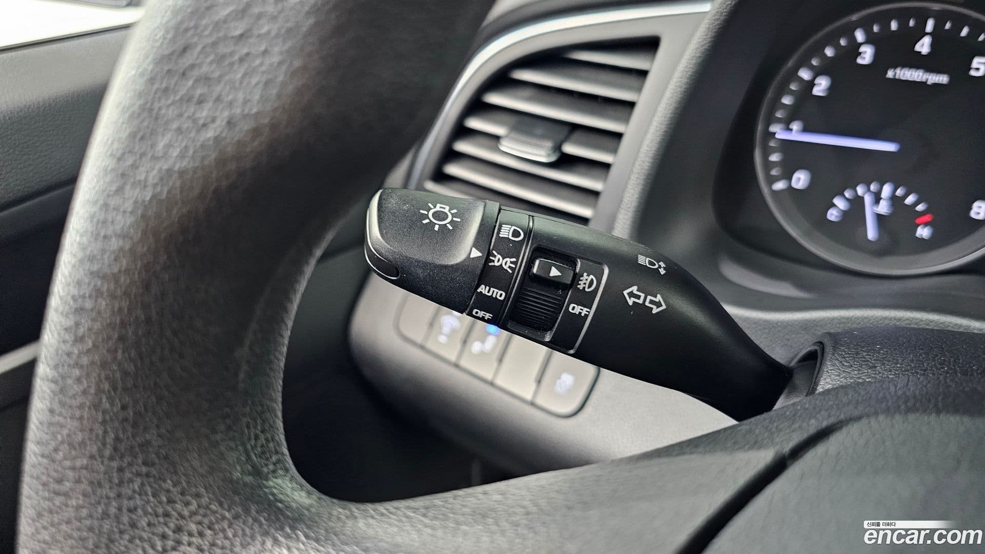 Main__Slider__Photo:AVANTE Hyundai 2018.1-17