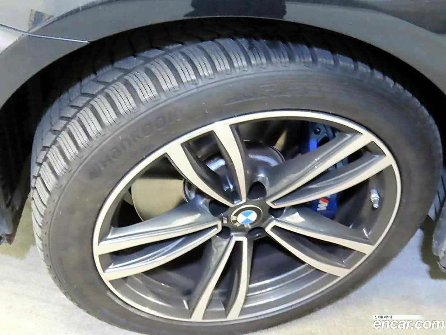 Gran Turismo BMW 2023.7-OPTION-024