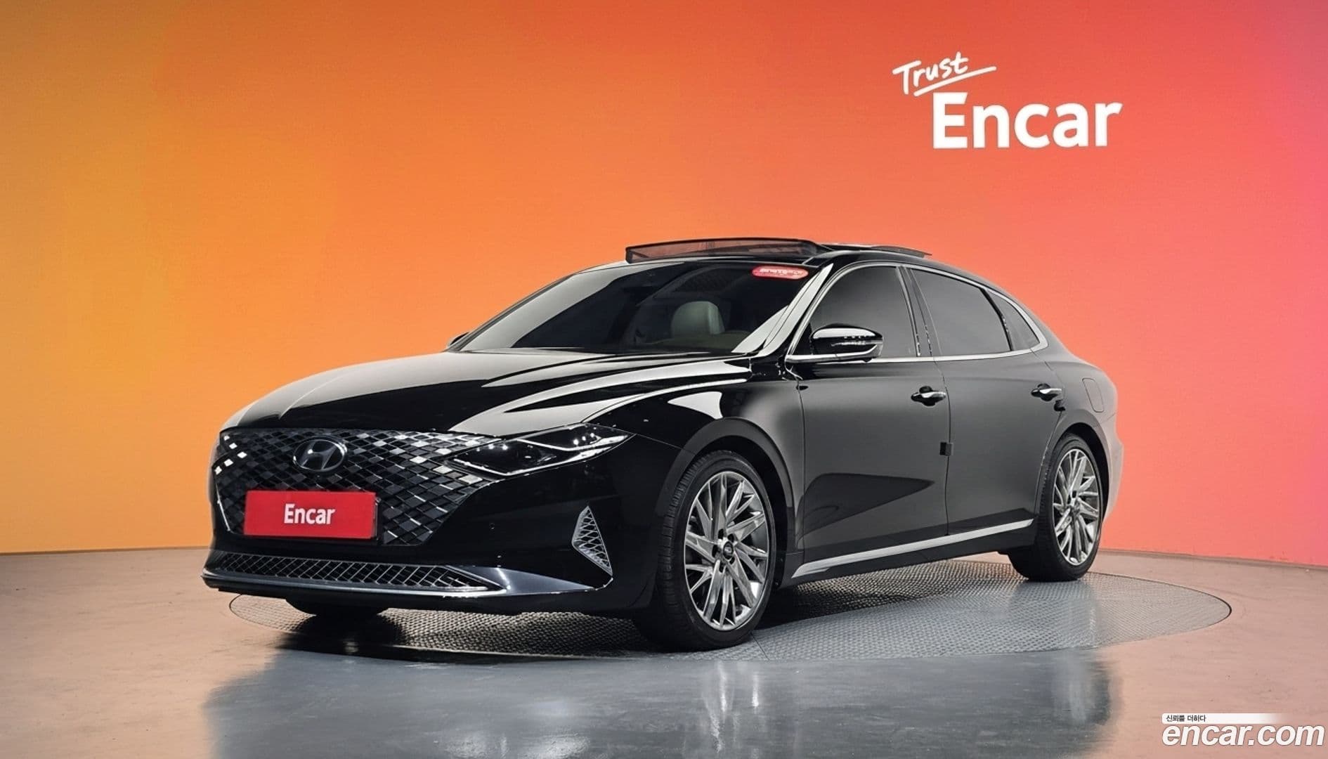 Main__Slider__Photo:Grandeur Hyundai 2020.0-0