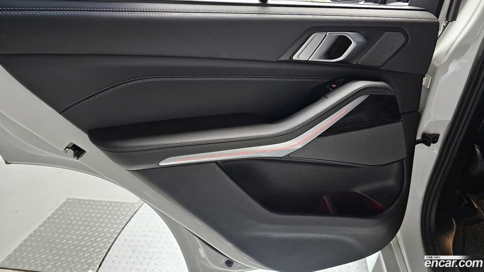 X5 BMW 2024.6-INNER-035