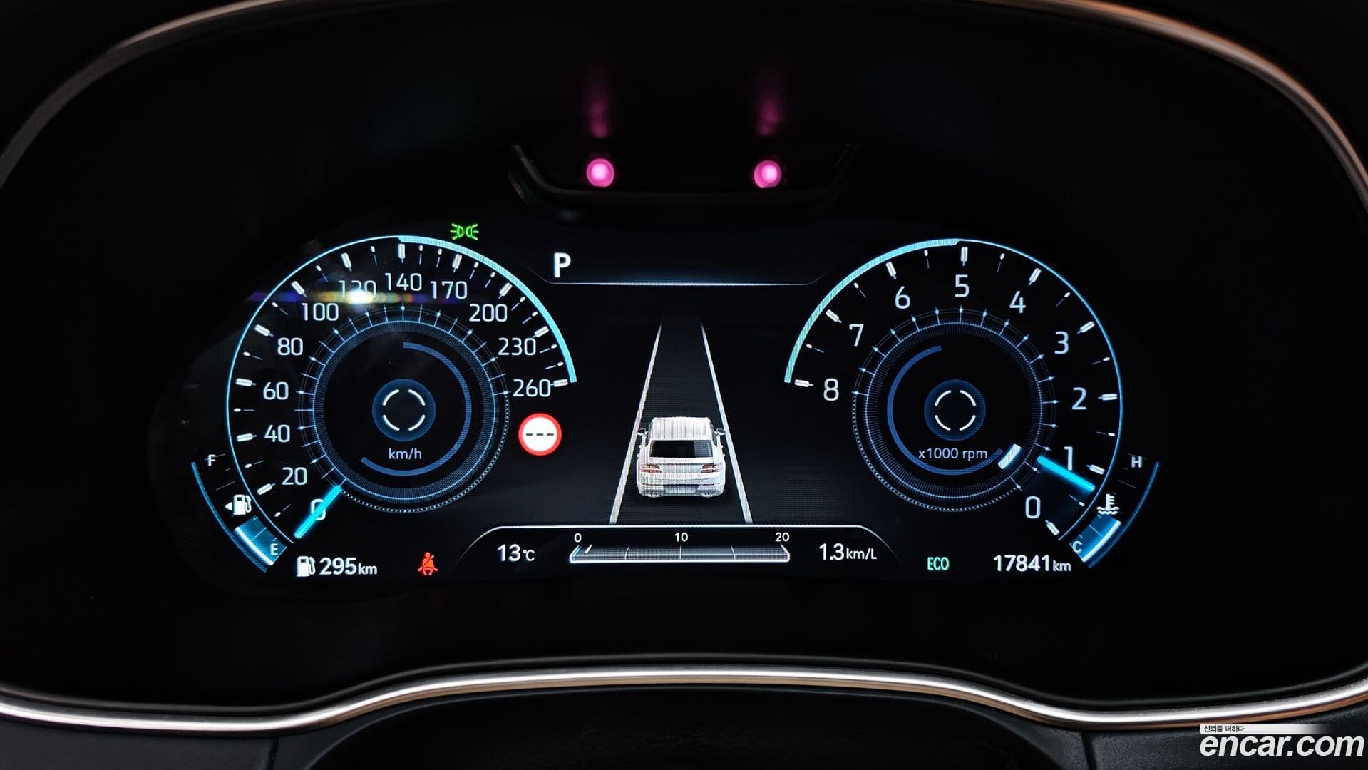Main__Slider__Photo:GV80 Genesis 2022.1-7