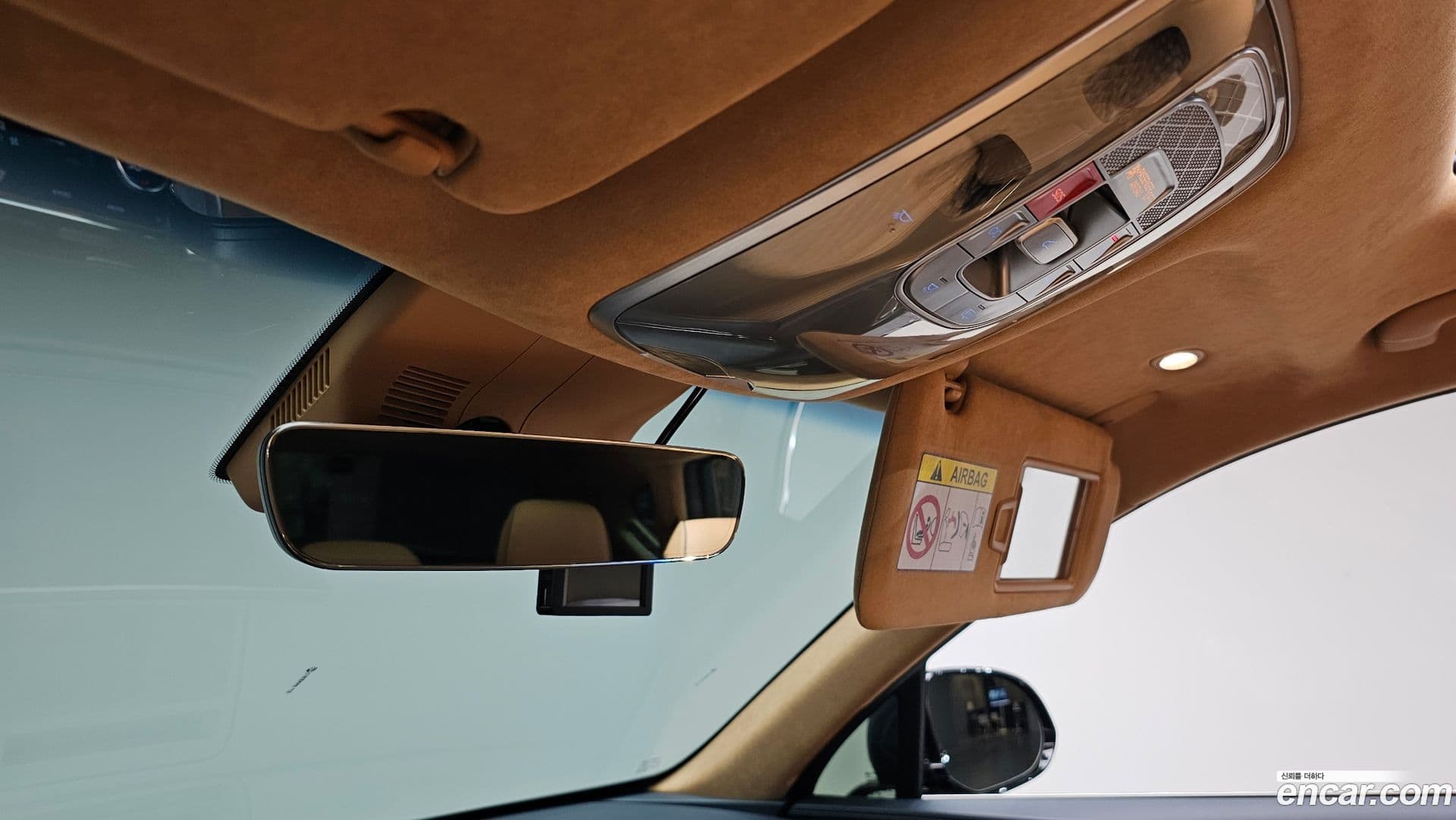 Main__Slider__Photo:GV80 Genesis 2022.1-26