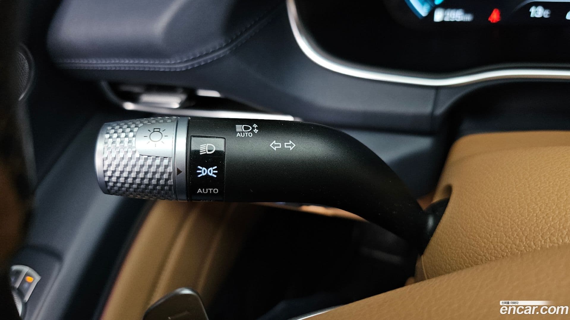 Main__Slider__Photo:GV80 Genesis 2022.1-33