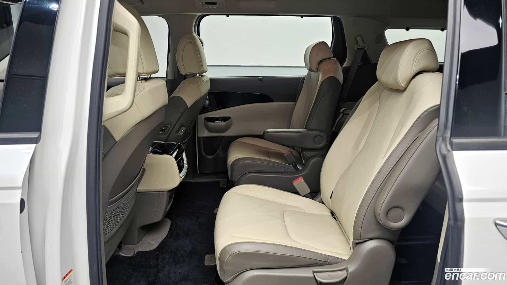 Canival Kia 2021.4-OPTION-016