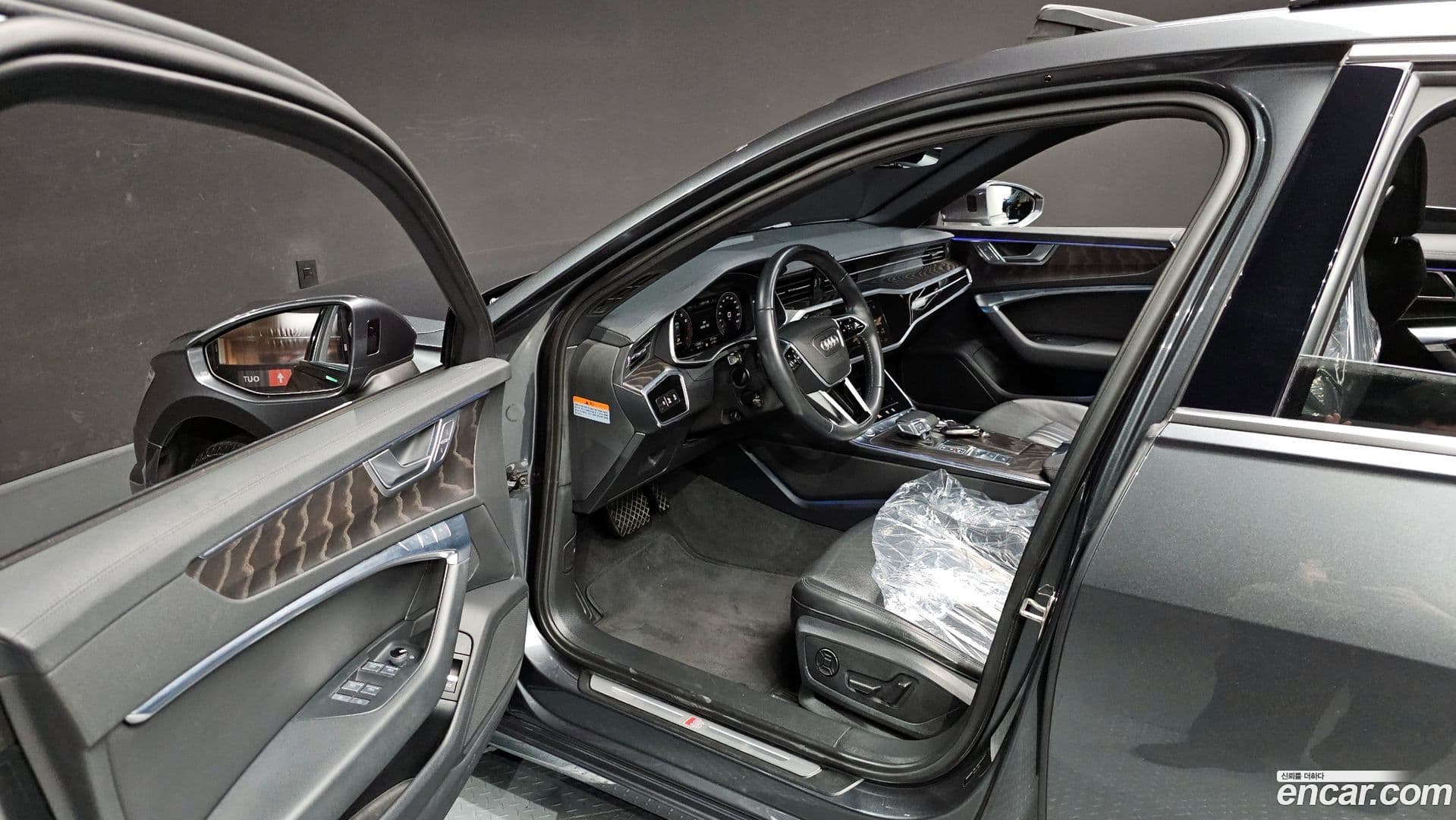 Main__Slider__Photo:A6 Audi 2020.9-9
