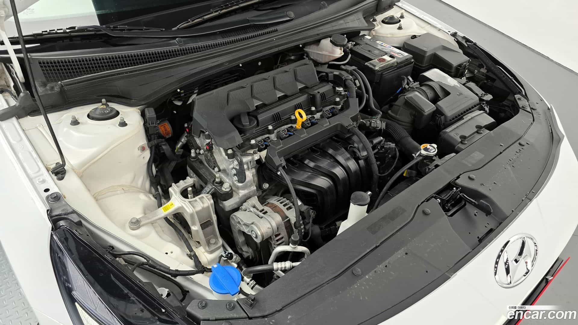 AVANTE Hyundai 2021.3-OUTER-006