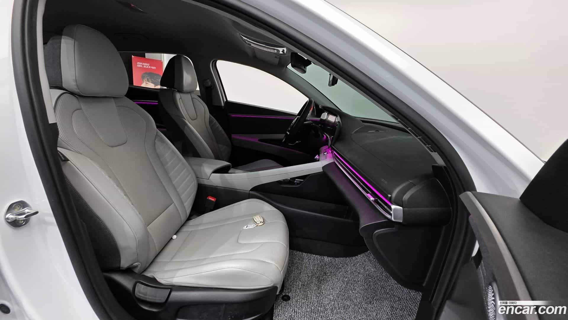 AVANTE Hyundai 2021.3-INNER-010