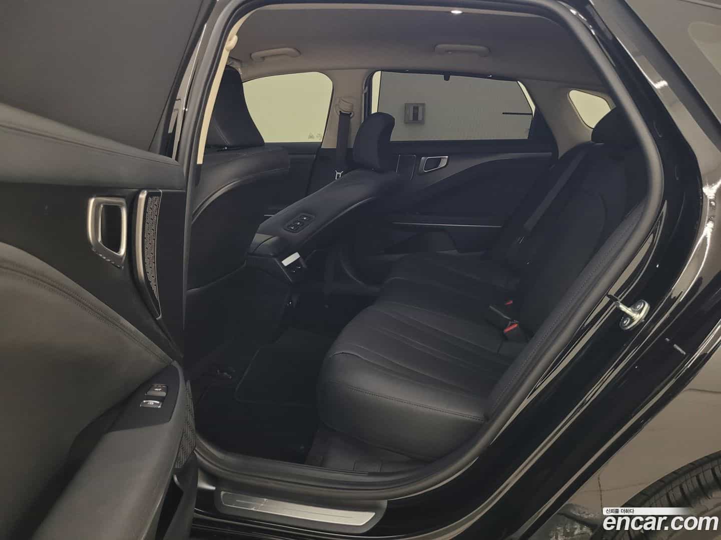 K8 Kia 2025.6-INNER-010
