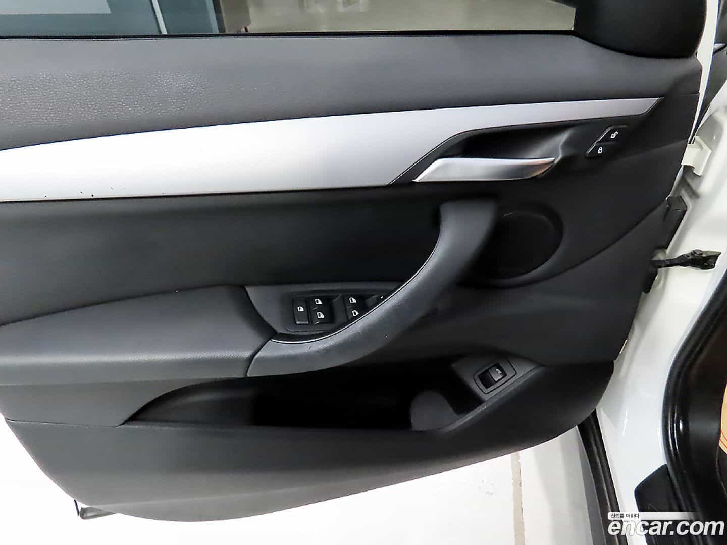 X1 BMW 2016.7-OPTION-018