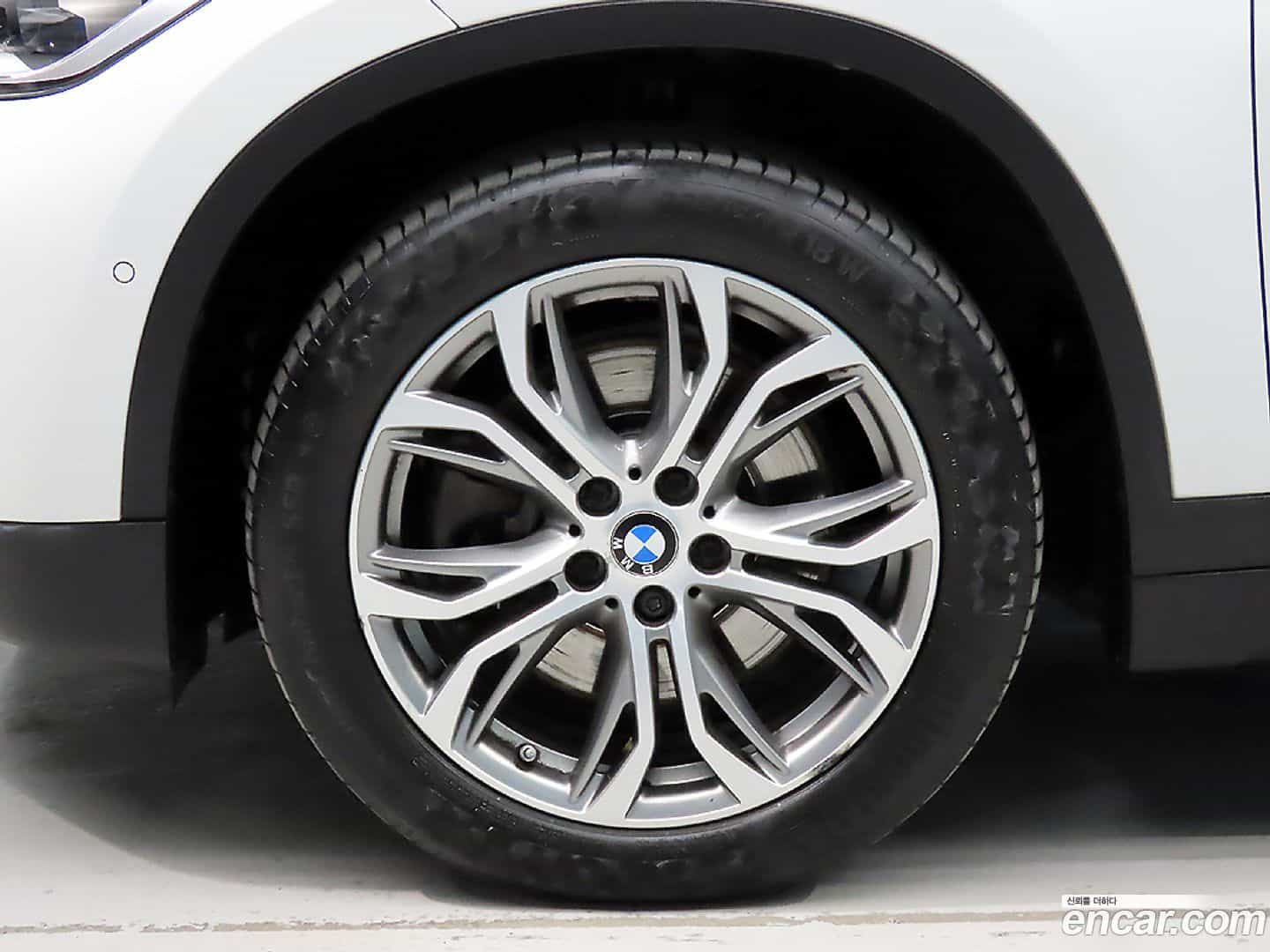 X1 BMW 2016.7-OPTION-024