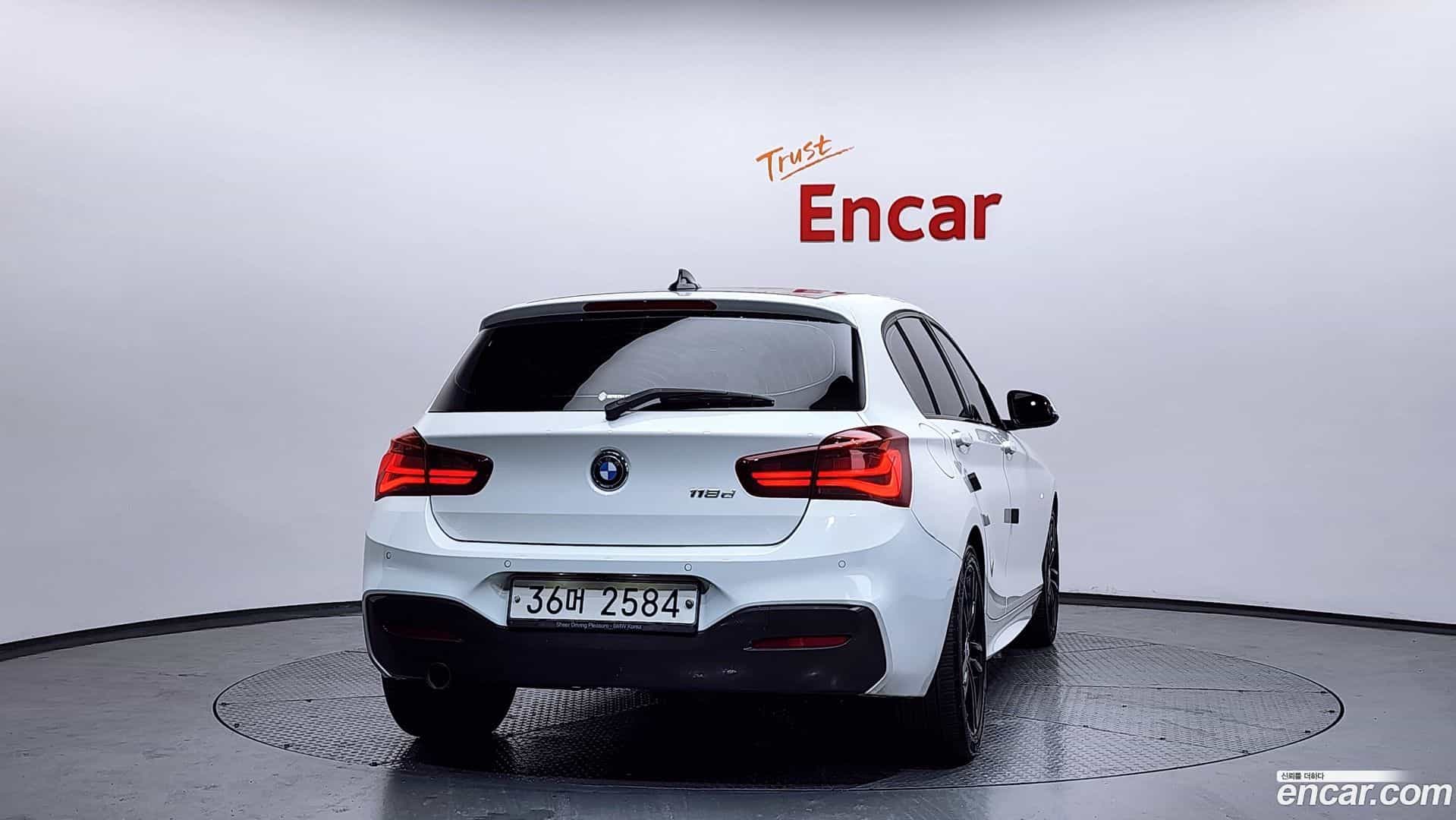 1-Series BMW 2018.3-OUTER-004