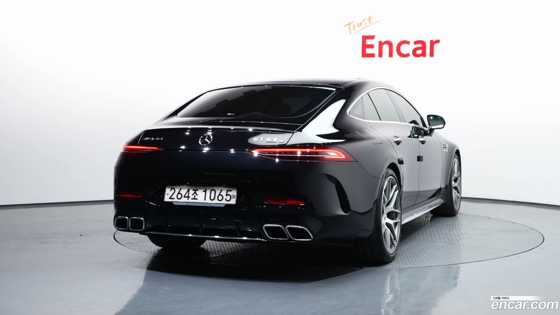 Main__Slider__Photo:AMG GT Mercedes-Benz 2021.7-3