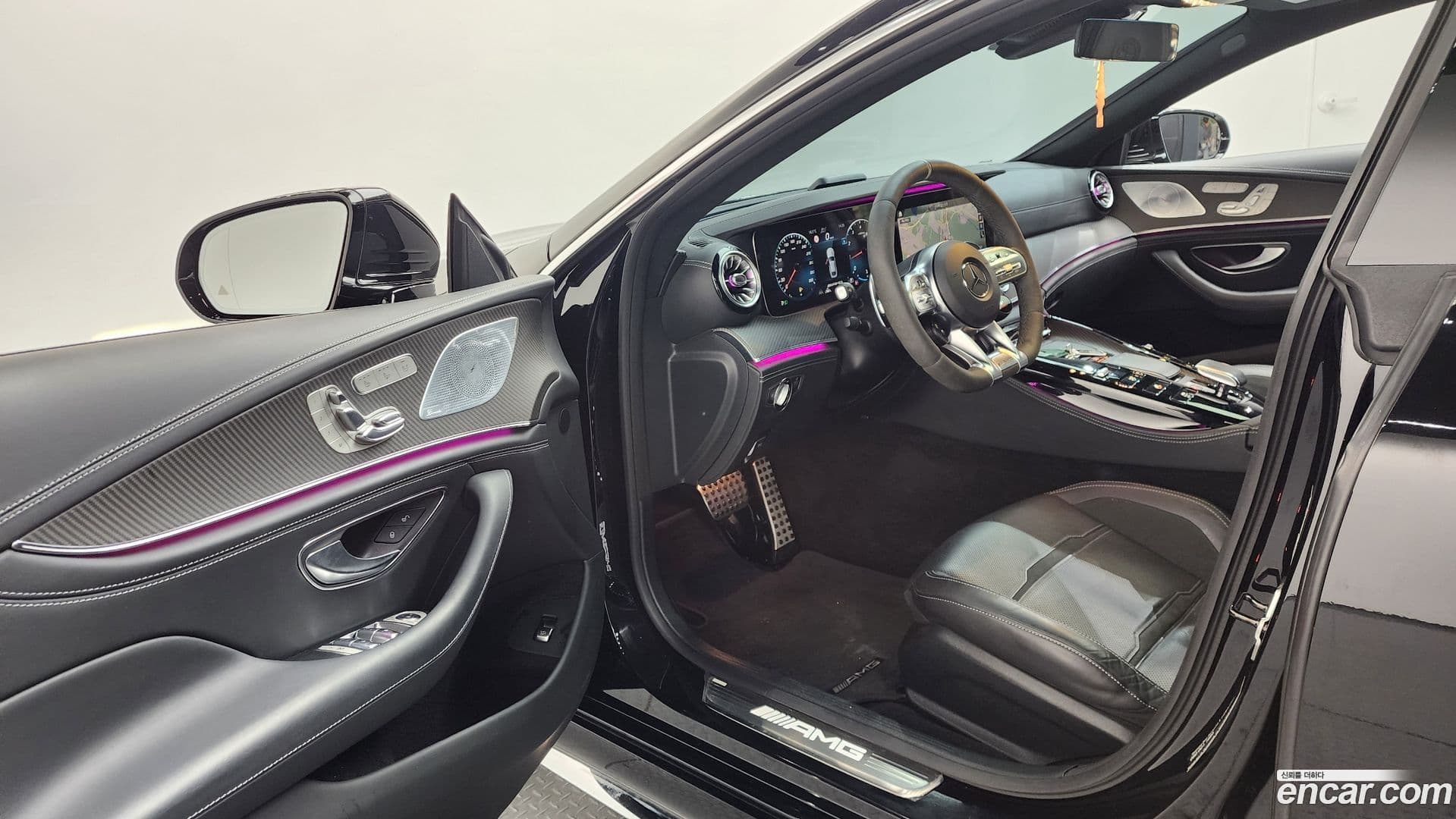 Main__Slider__Photo:AMG GT Mercedes-Benz 2021.7-9