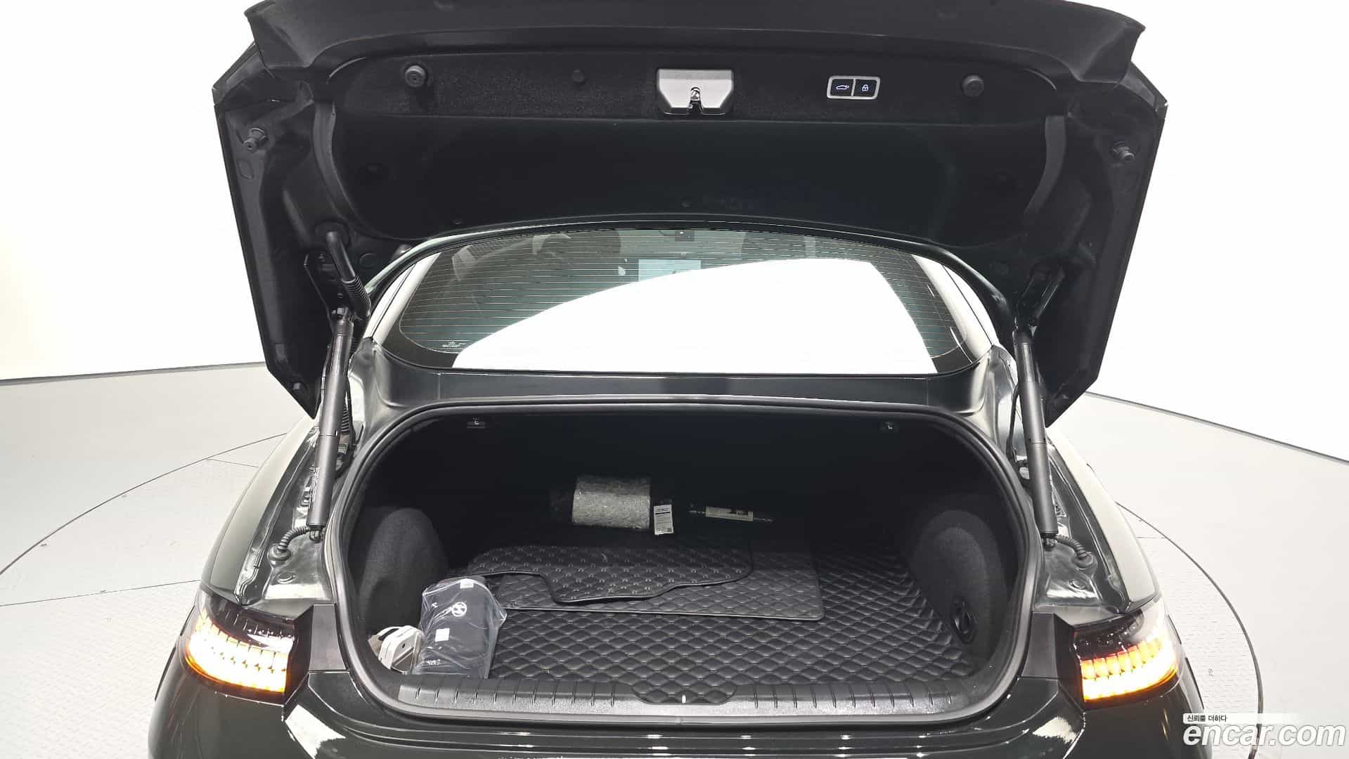 Ioniq6 Hyundai 2023.6-OPTION-024