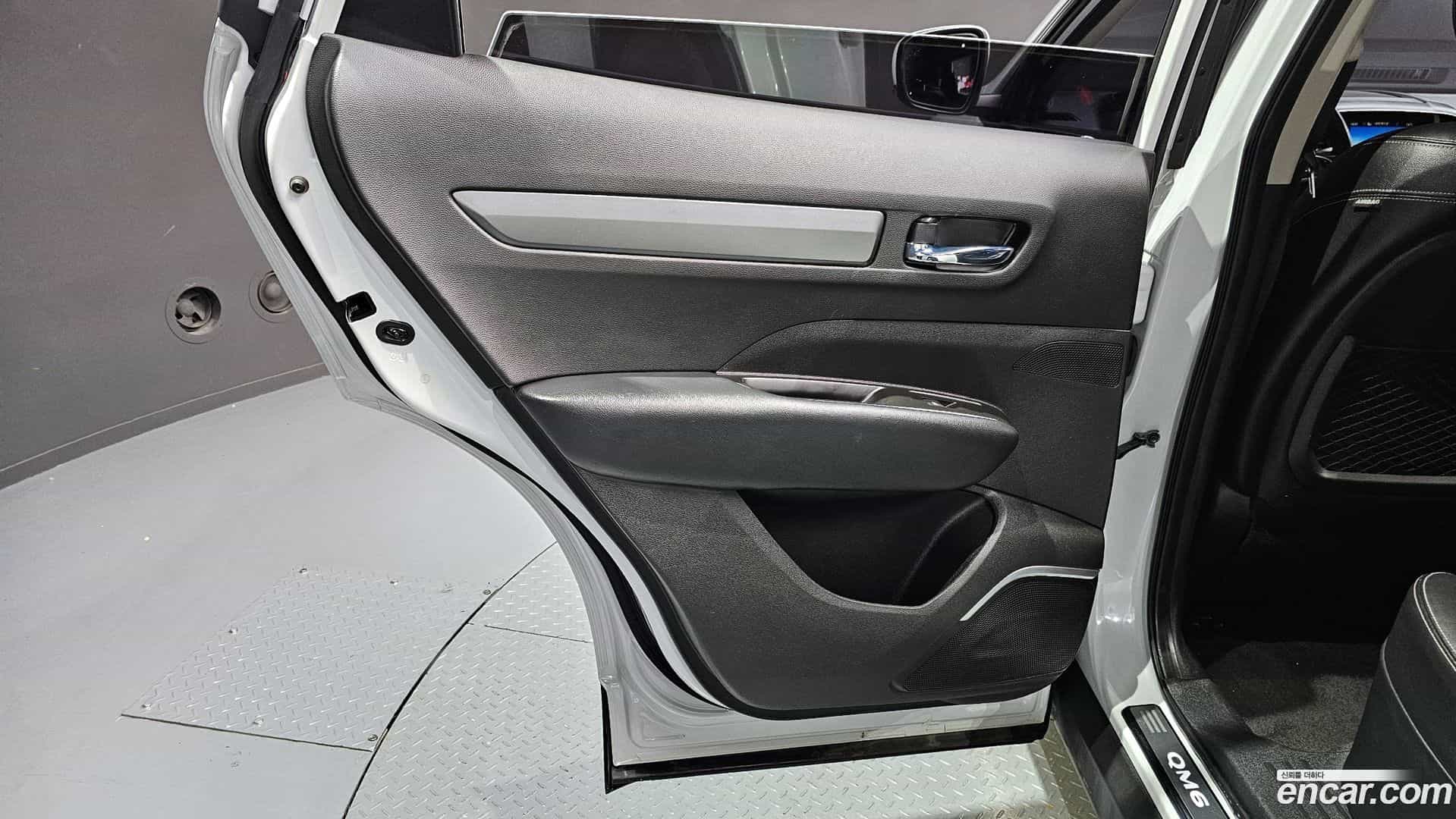 QM6 Renault Korea 2021.4-INNER-035