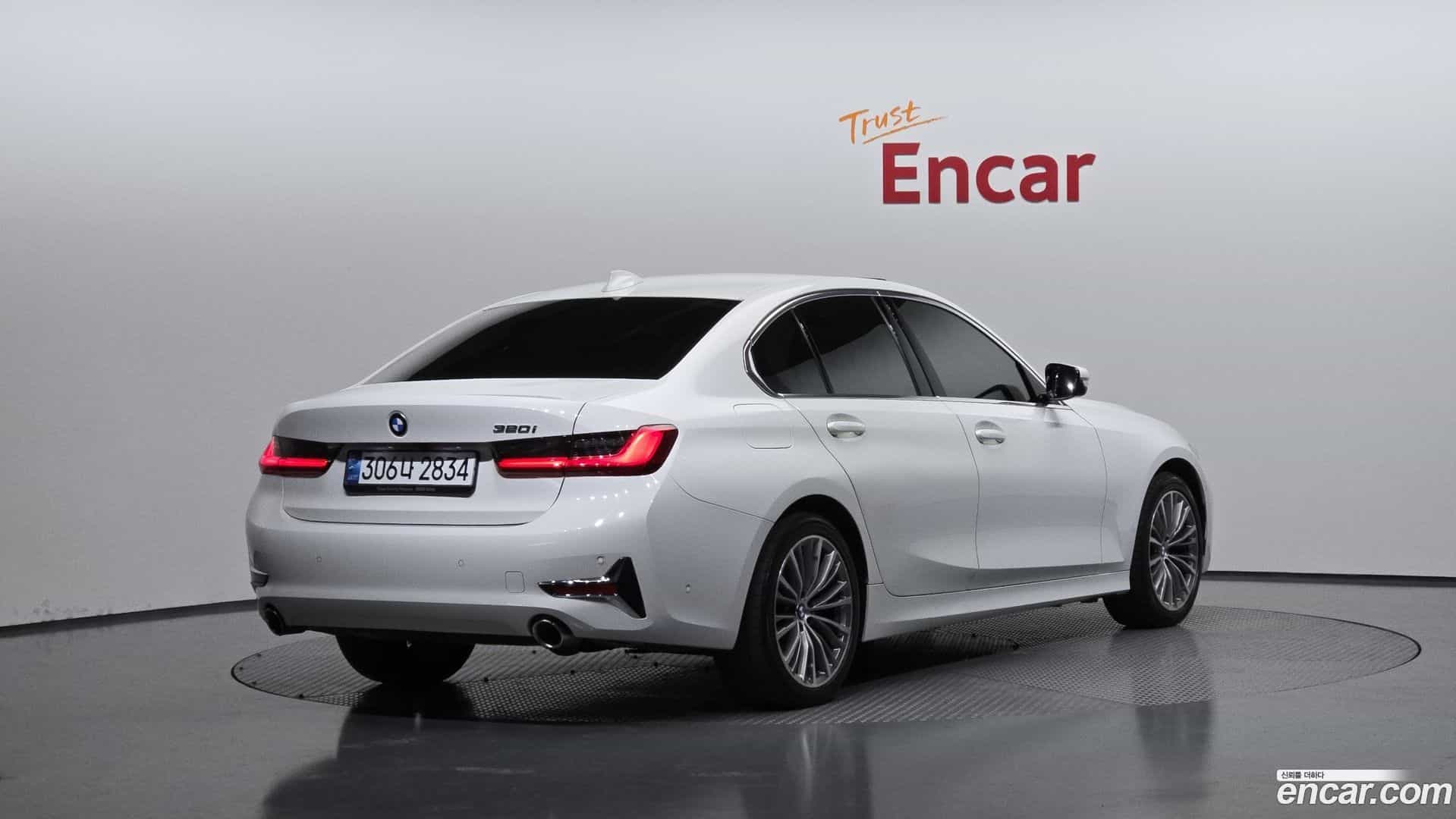 3-Series BMW 2021.8-OUTER-002