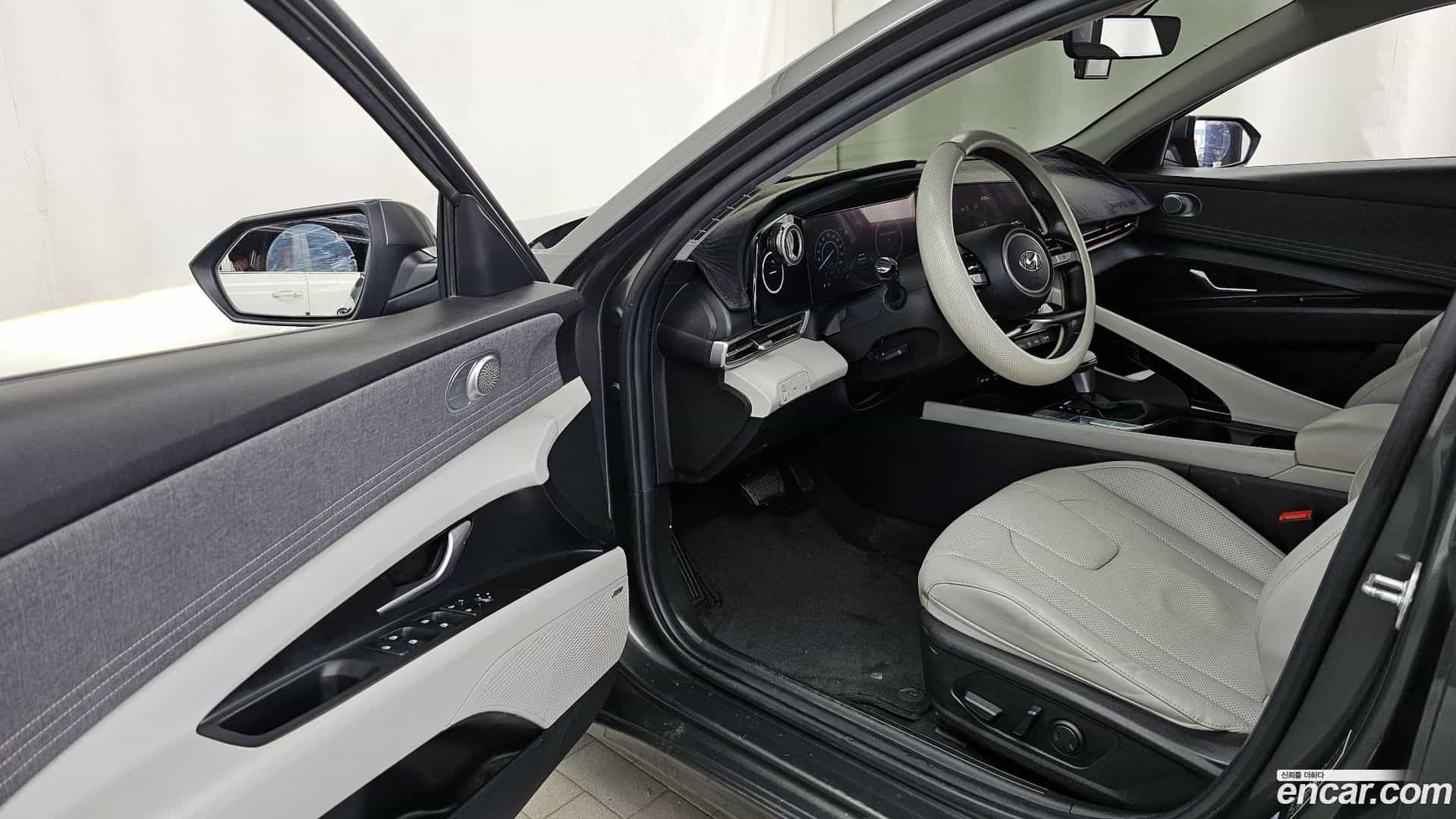 AVANTE Hyundai 2021.8-INNER-010