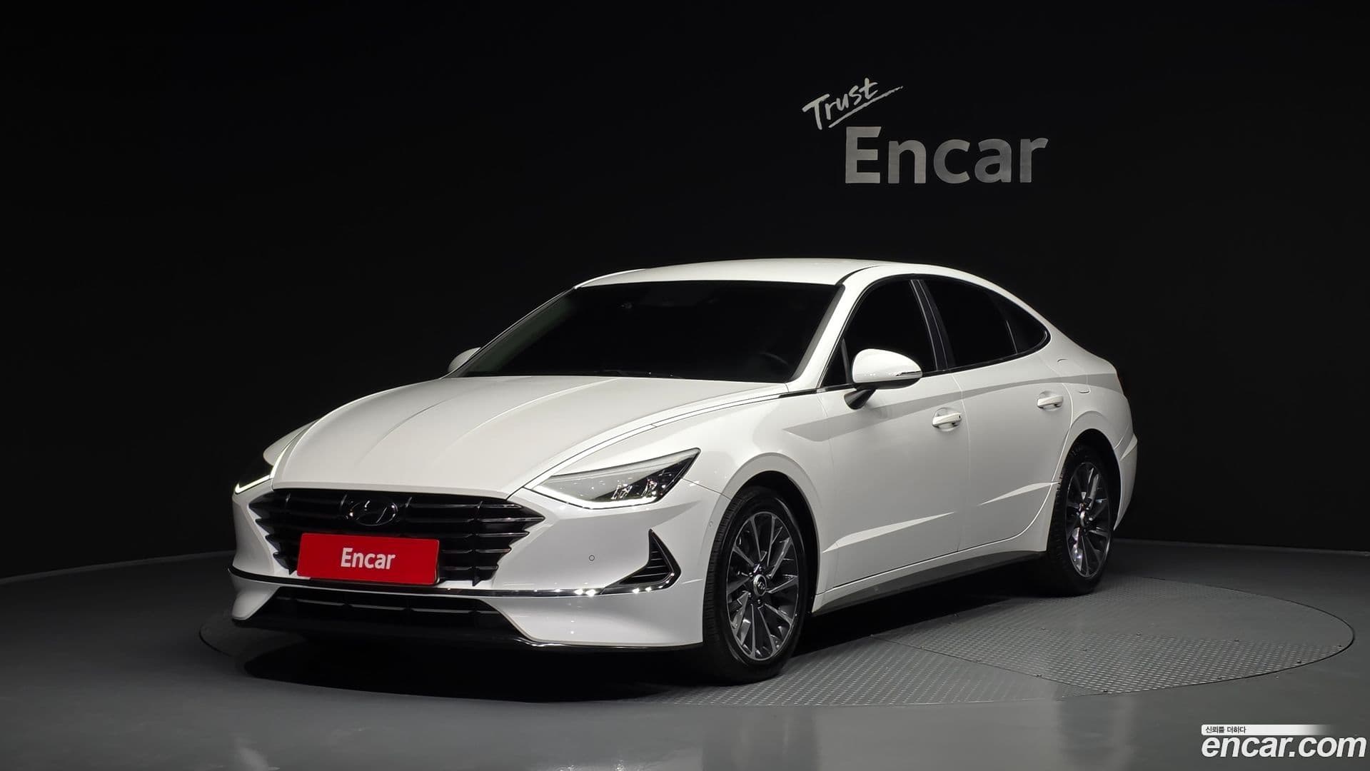 Main__Slider__Photo:Sonata Hyundai 2020.9-0