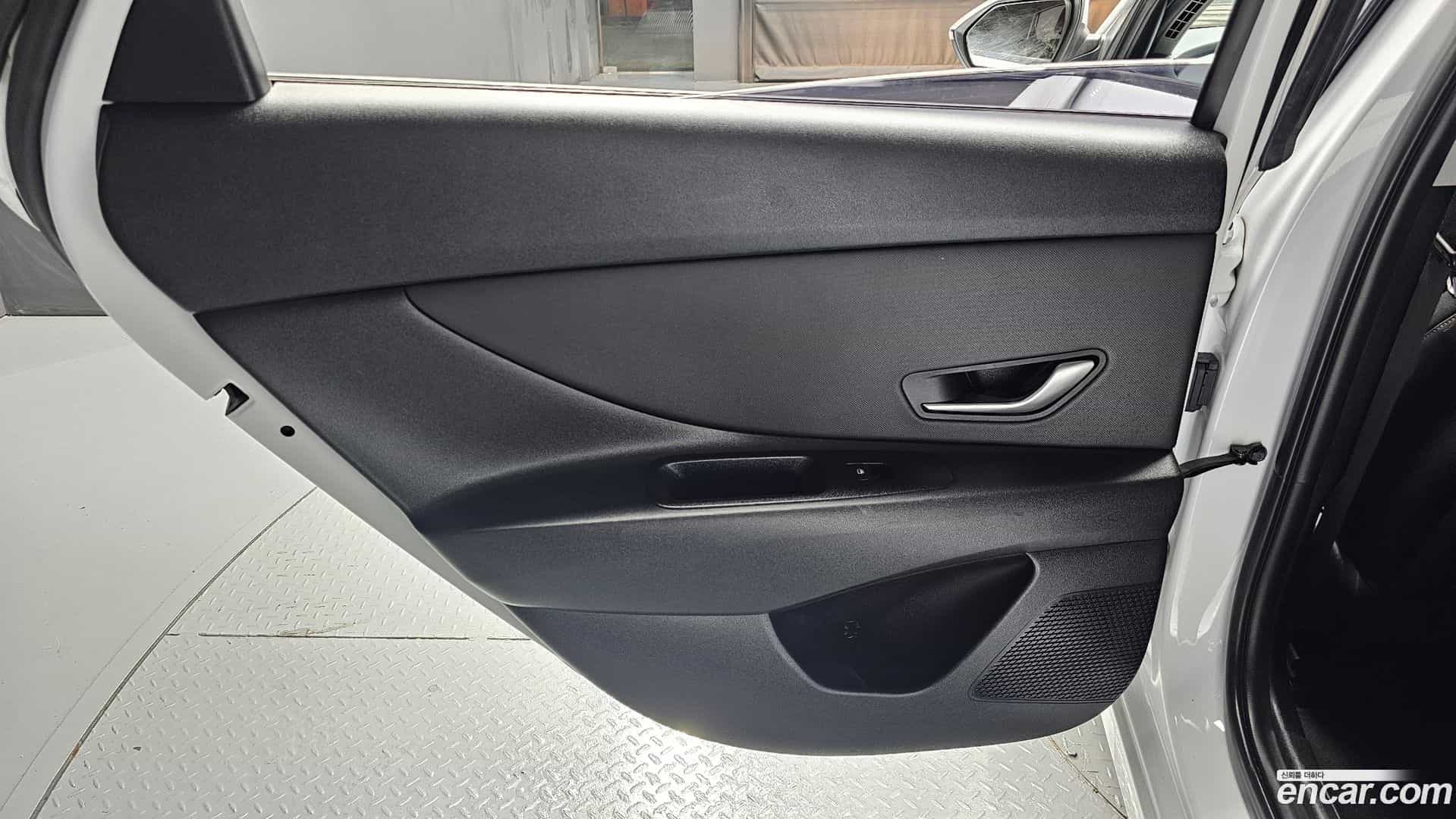 AVANTE Hyundai 2021.3-INNER-035