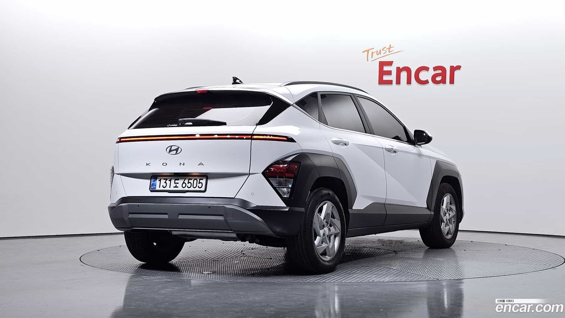 Kona Hyundai 2024.3-OUTER-002