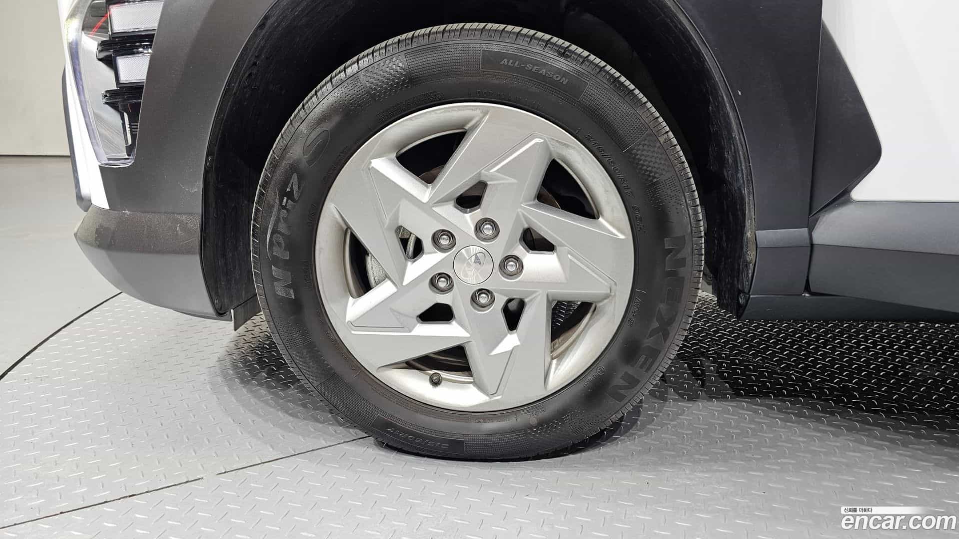 Kona Hyundai 2024.3-OUTER-005