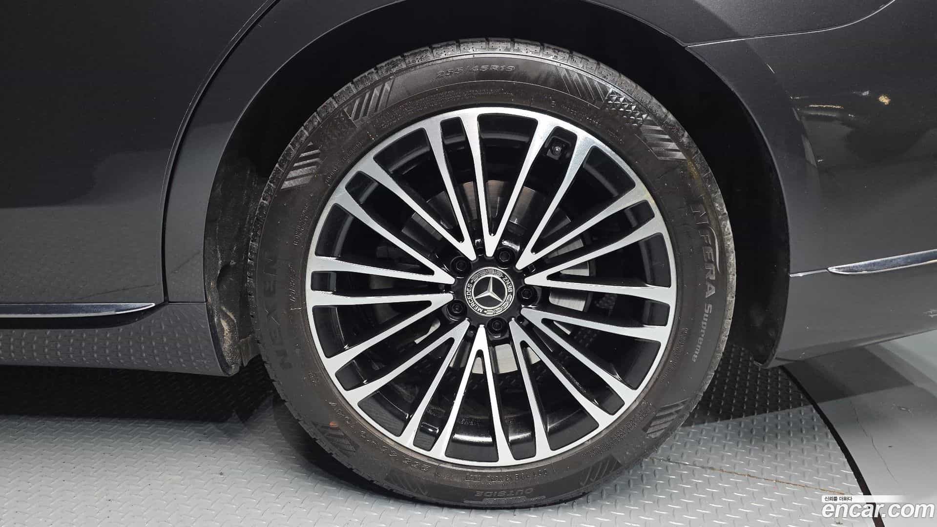 S-Class Mercedes-Benz 2022.3-OUTER-031