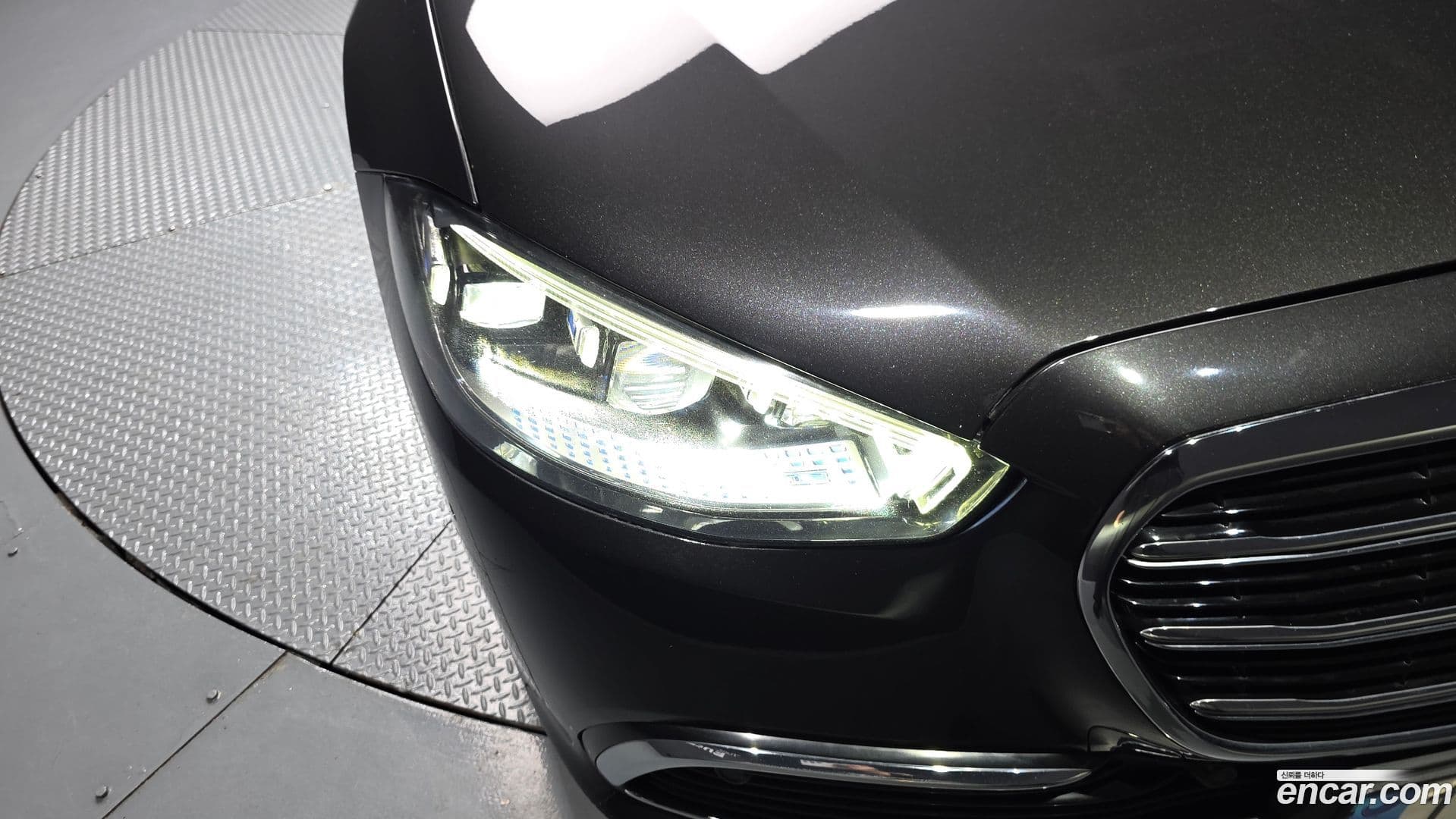 Main__Slider__Photo:S-Class Mercedes-Benz 2022.3-21