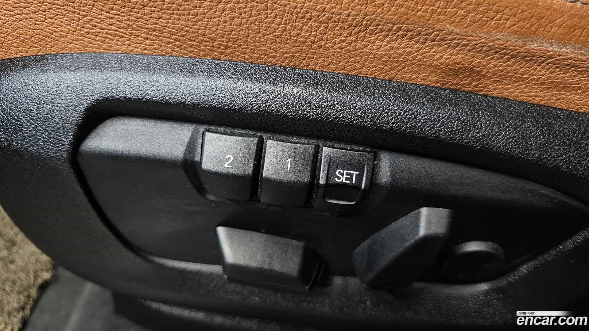 X6 BMW 2017.10-OPTION-041