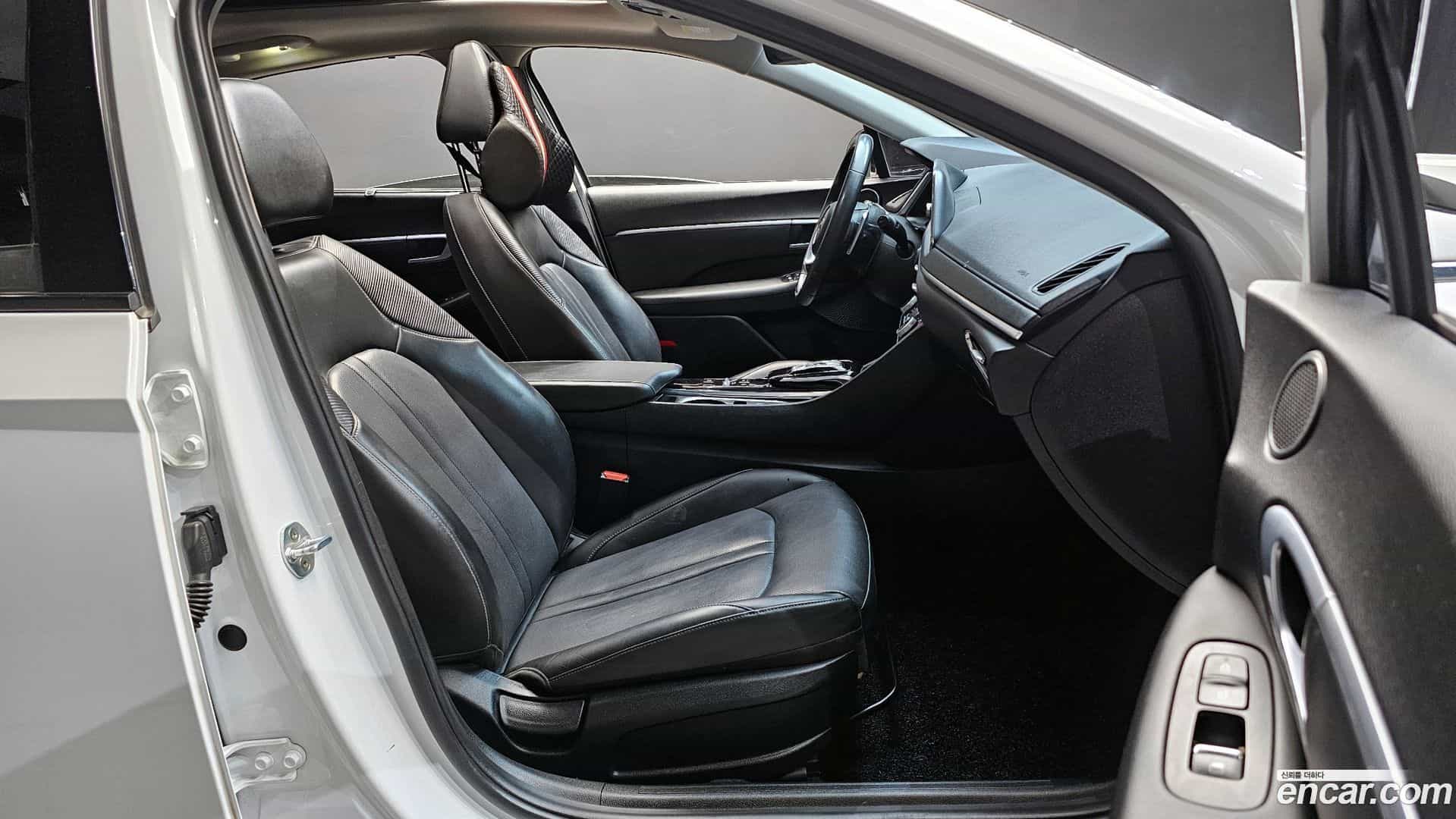 Sonata Hyundai 2019.7-OPTION-015