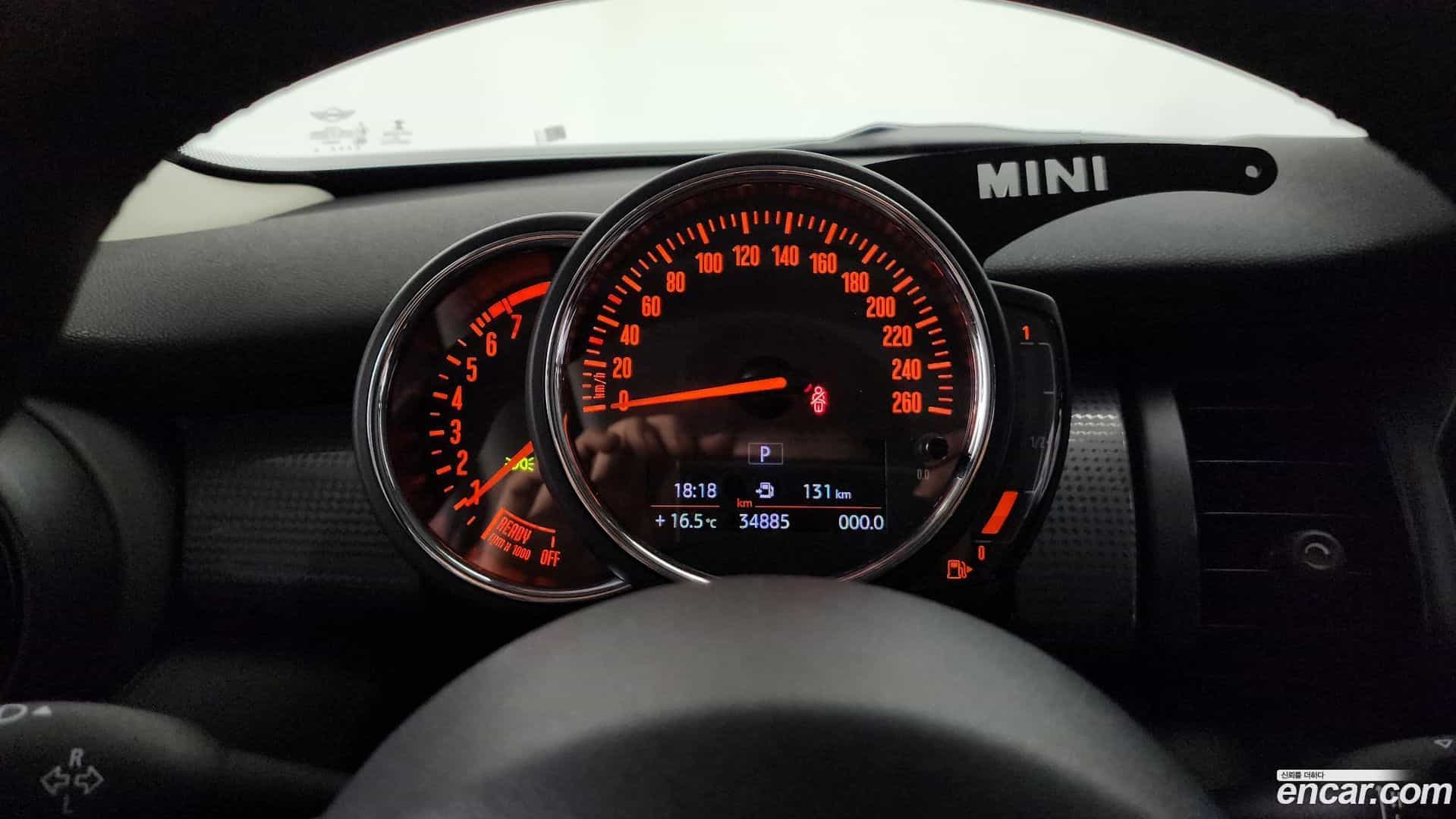 Cooper Mini 2019.11-INNER-008