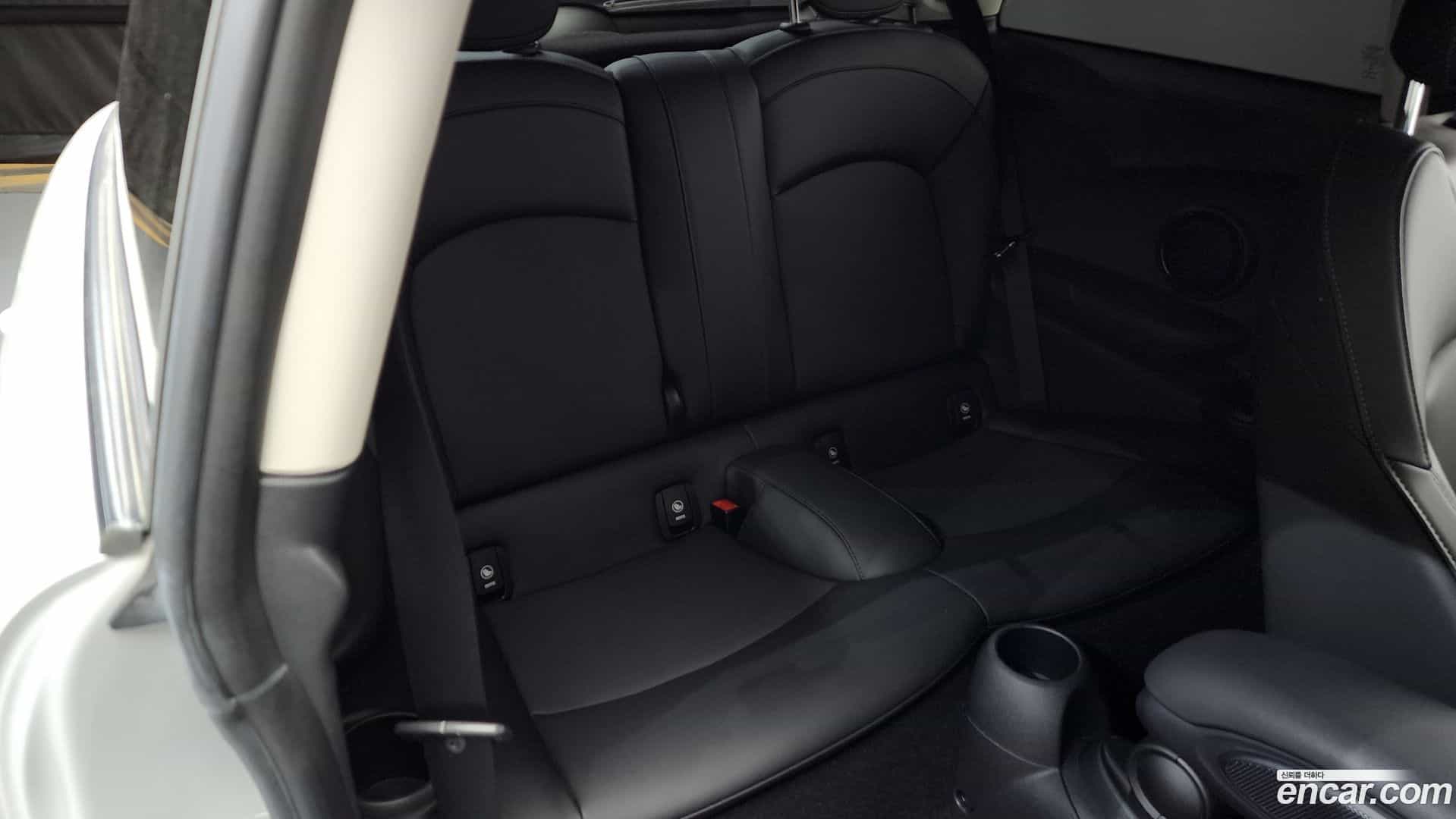 Cooper Mini 2019.11-INNER-036