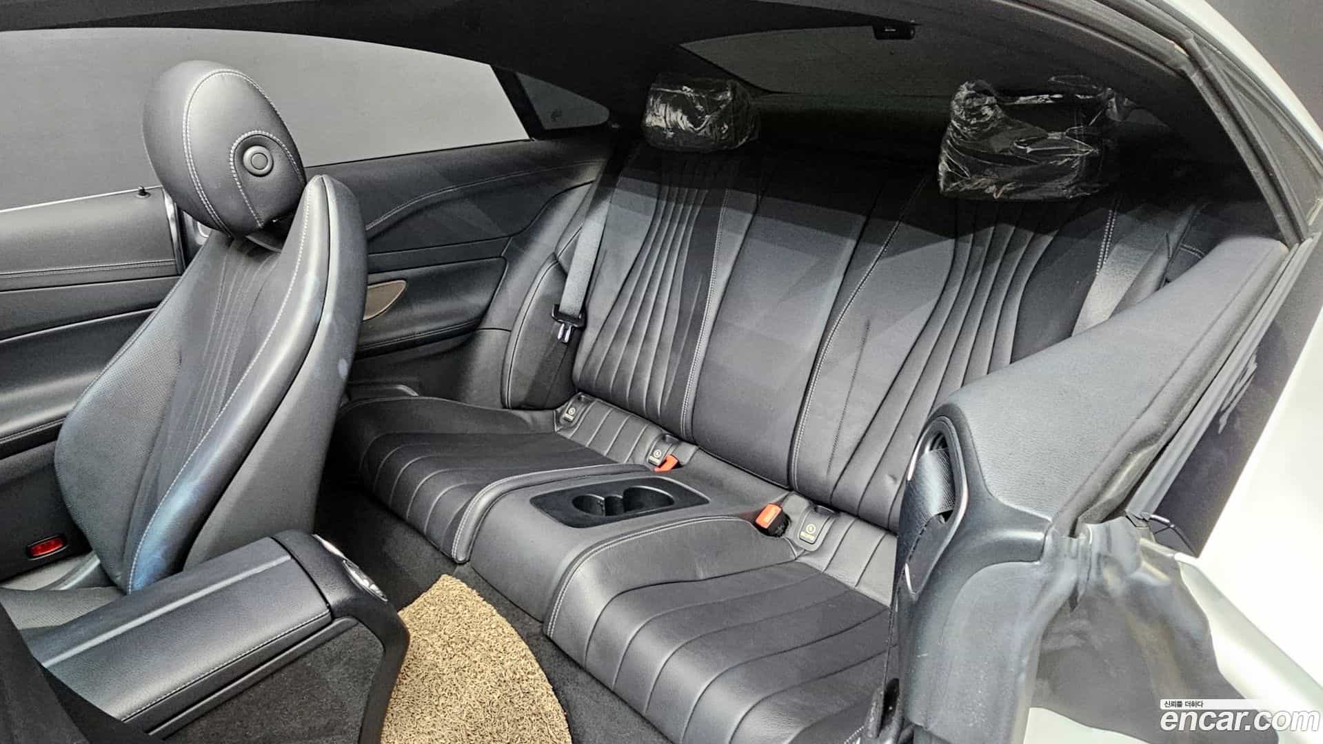 E-Class Mercedes-Benz 2022.4-OPTION-016