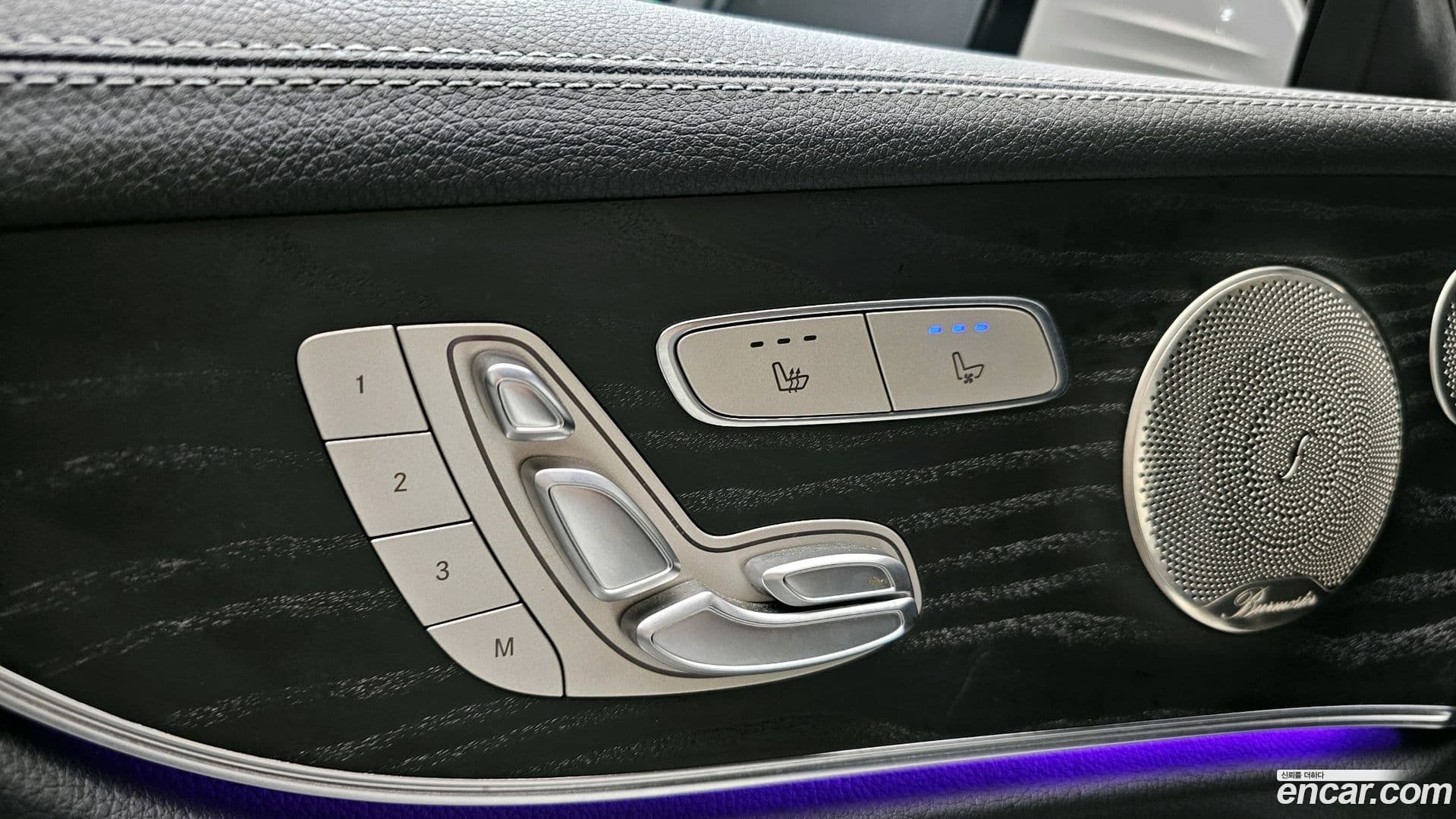 Main__Slider__Photo:E-Class Mercedes-Benz 2022.4-27