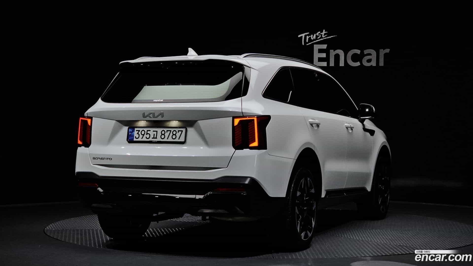 Sorento Kia 2023.11-OUTER-002