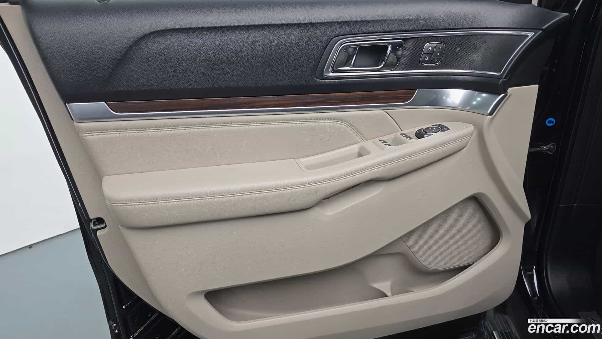 Explorer Ford 2019.2-INNER-034