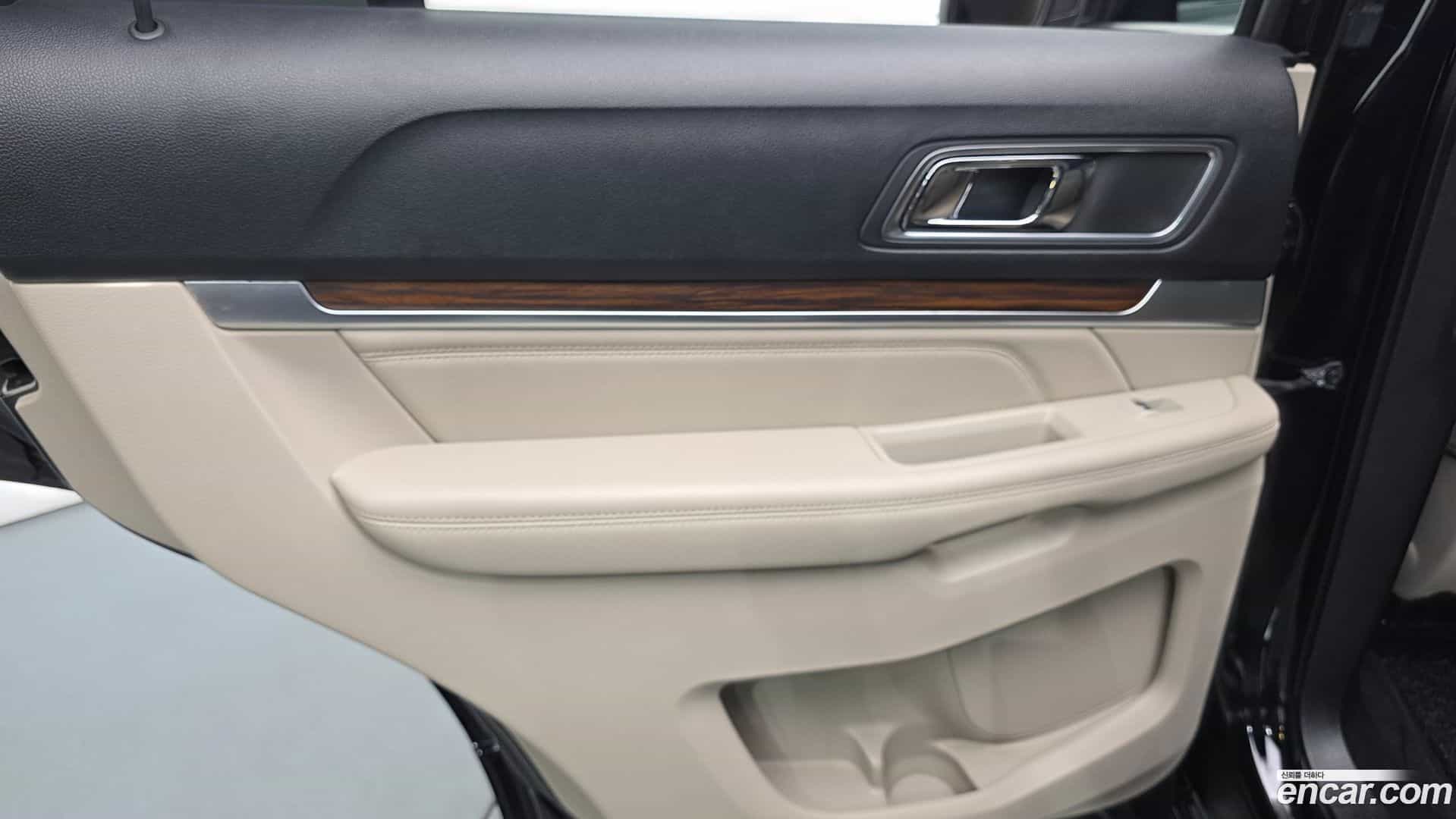Explorer Ford 2019.2-INNER-035