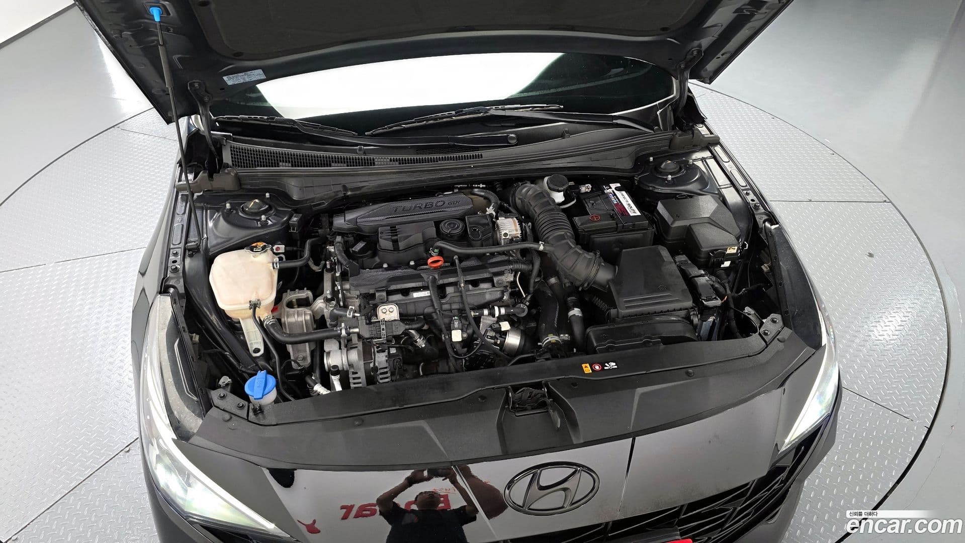 Main__Slider__Photo:AVANTE Hyundai 2022.4-5
