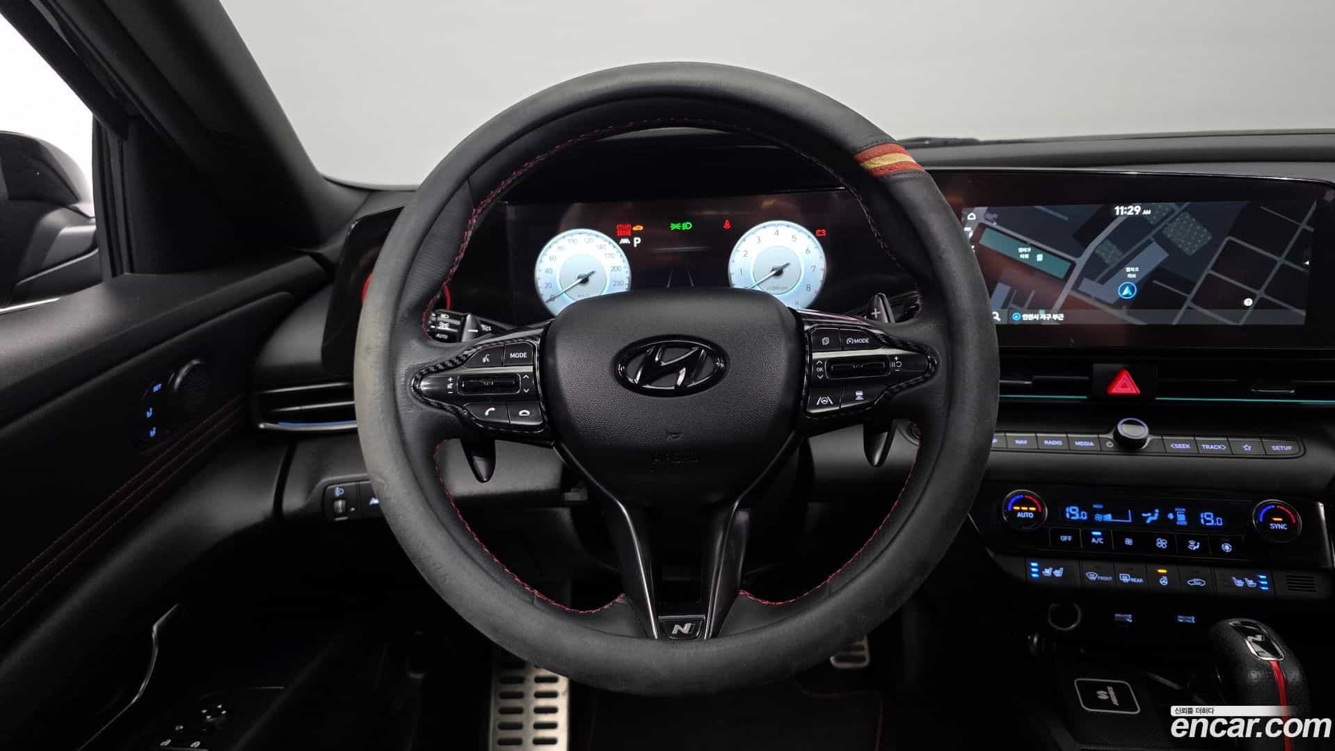 AVANTE Hyundai 2022.4-OPTION-017