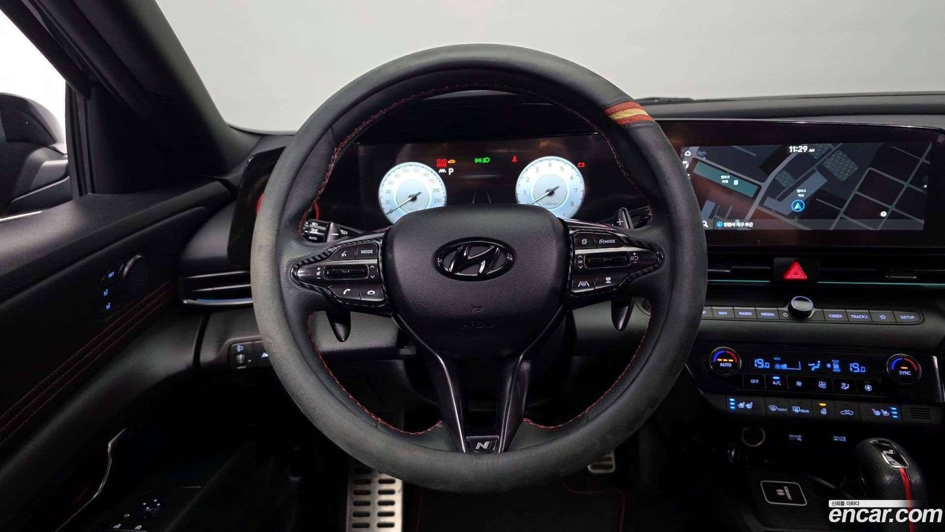 Main__Slider__Photo:AVANTE Hyundai 2022.4-12