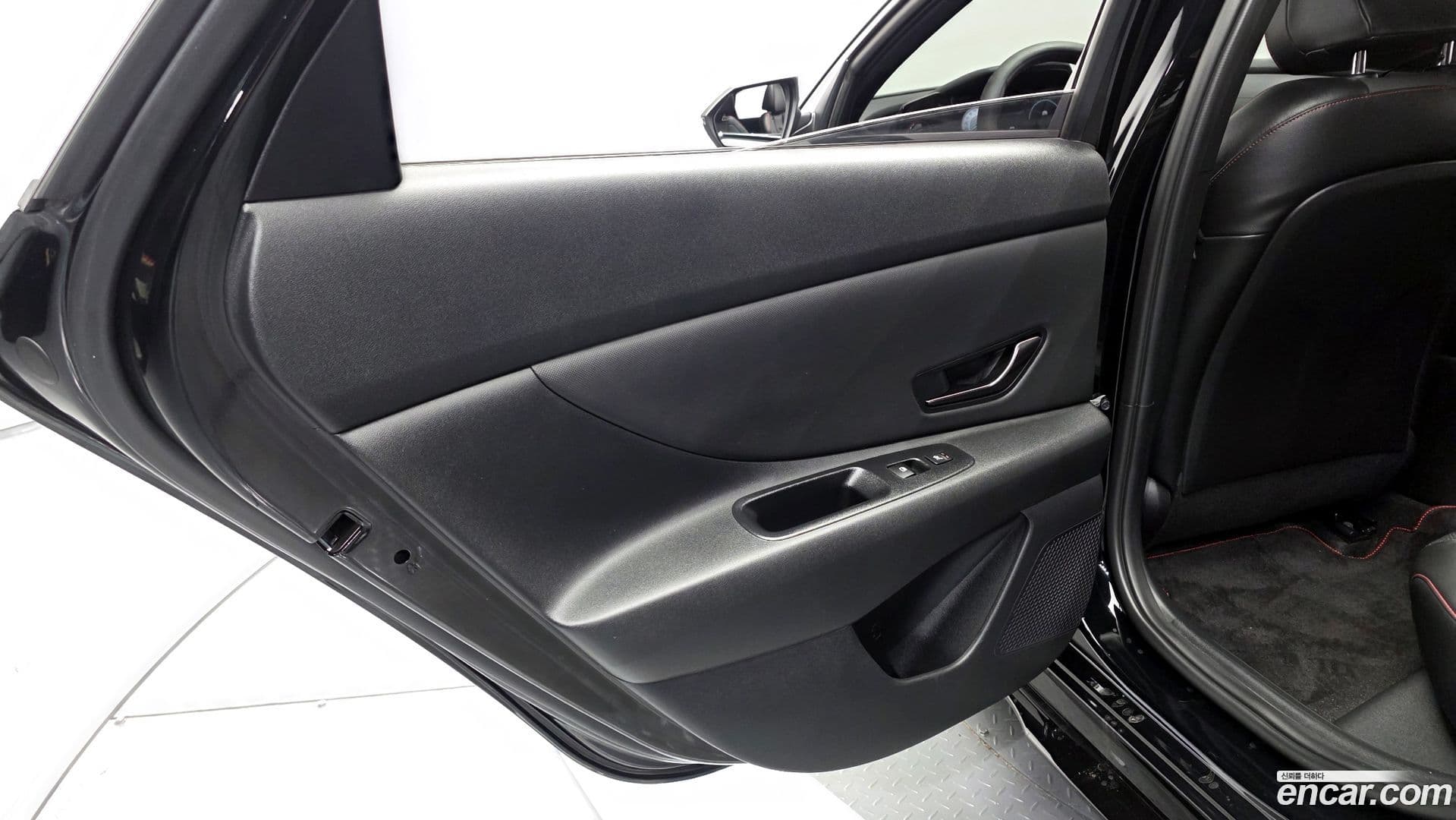 Main__Slider__Photo:AVANTE Hyundai 2022.4-24