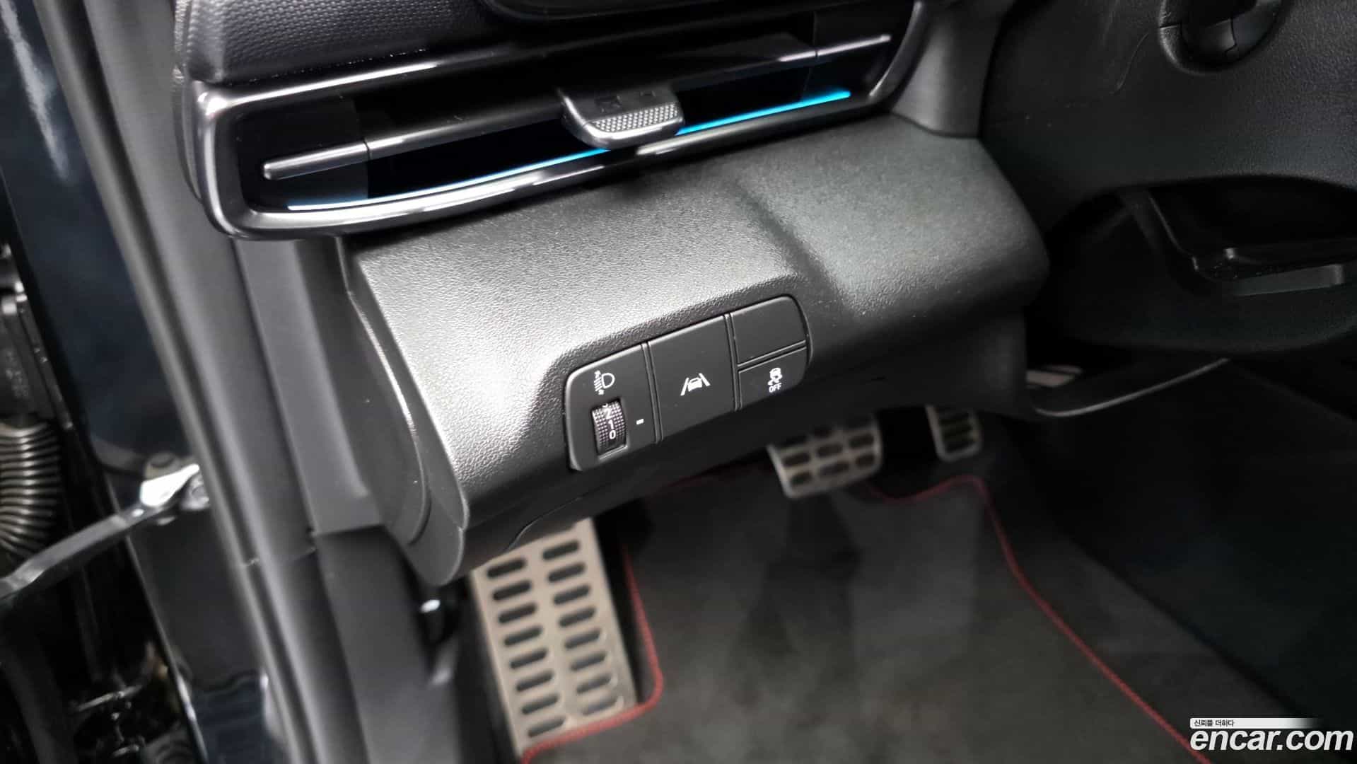 AVANTE Hyundai 2022.4-OPTION-041