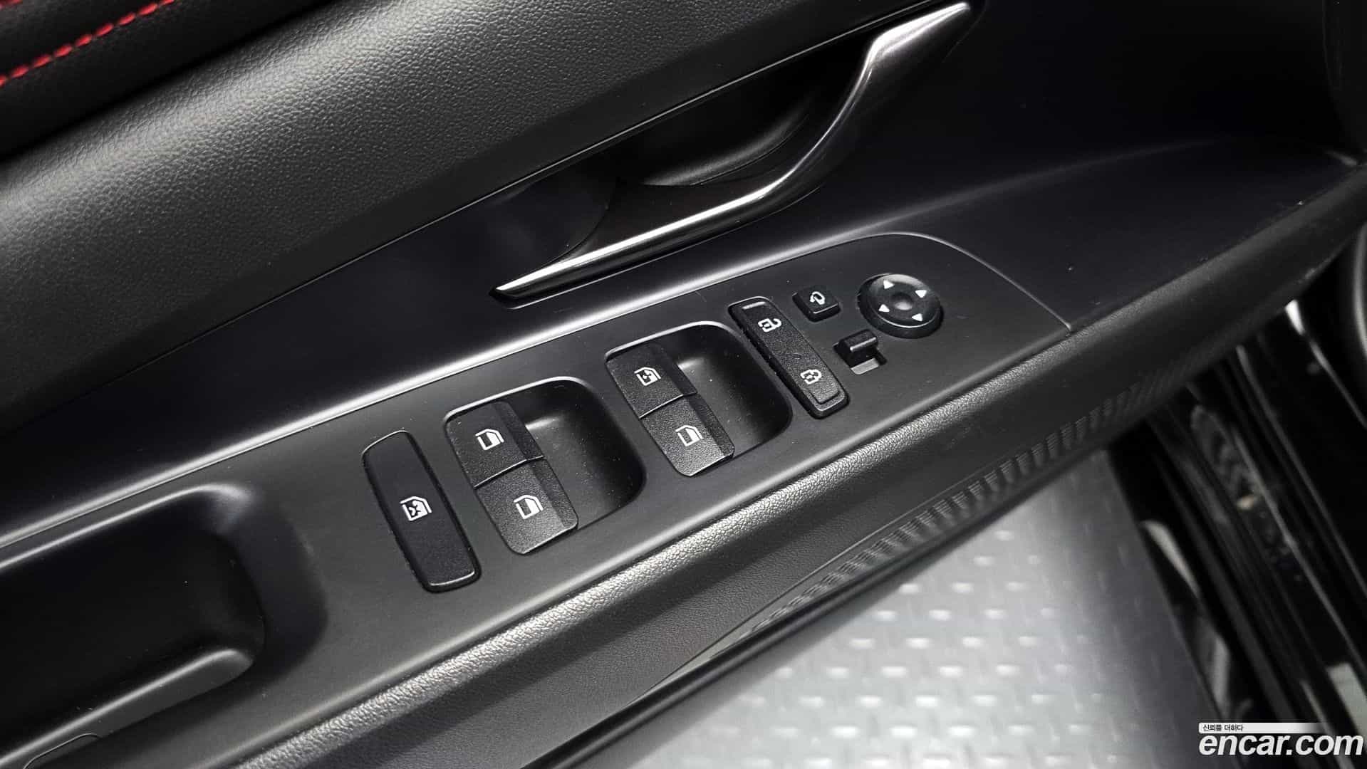 AVANTE Hyundai 2022.4-OPTION-043