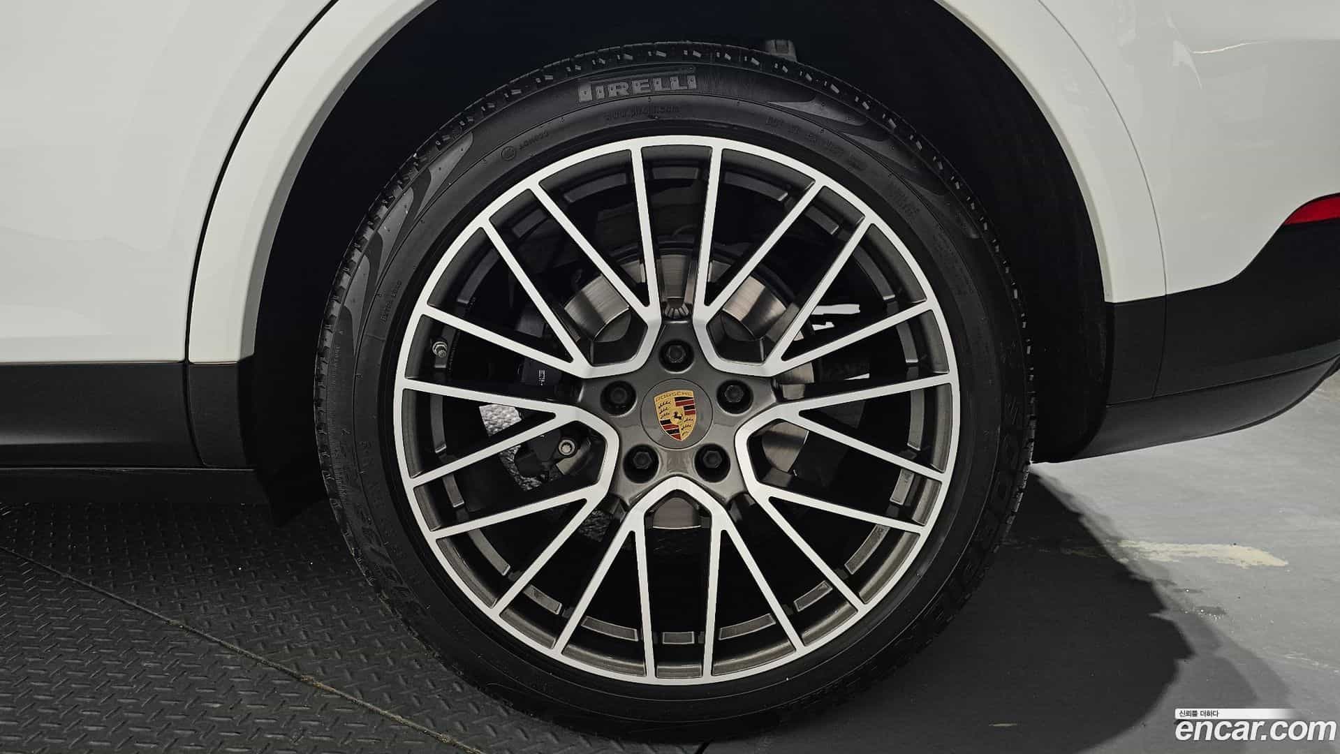 Cayenne Porsche 2020.3-OUTER-031
