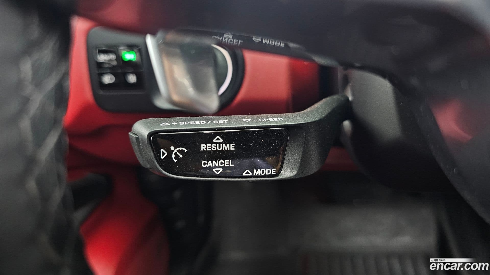 Main__Slider__Photo:Cayenne Porsche 2020.3-26