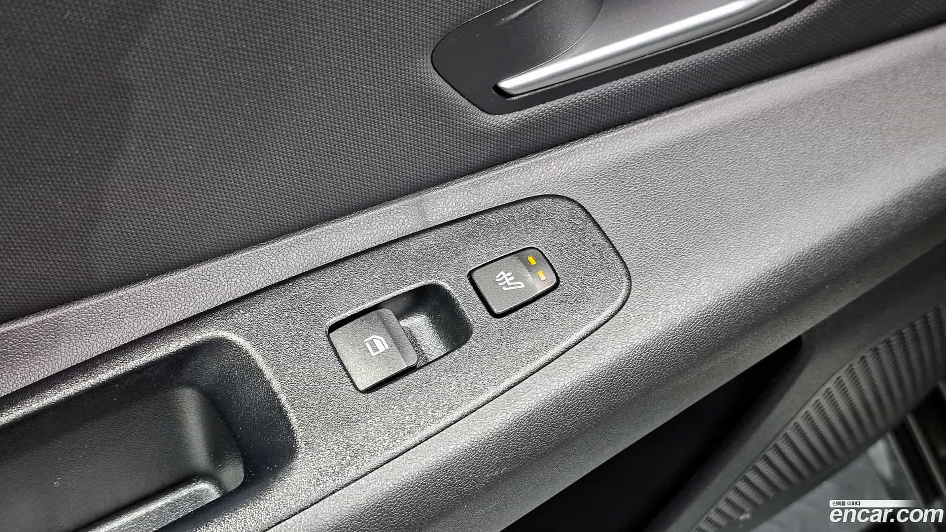 AVANTE Hyundai 2023.9-OPTION-020